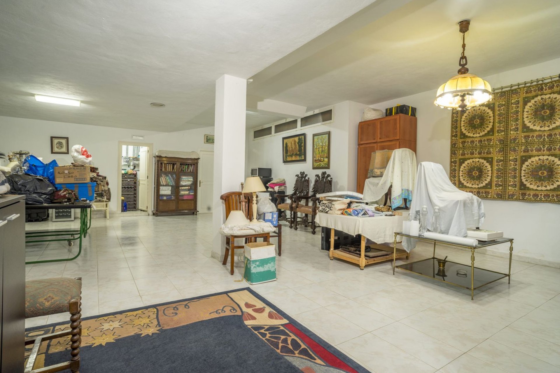 Resale - House - Detached Villa - Estepona - Estepona Centro