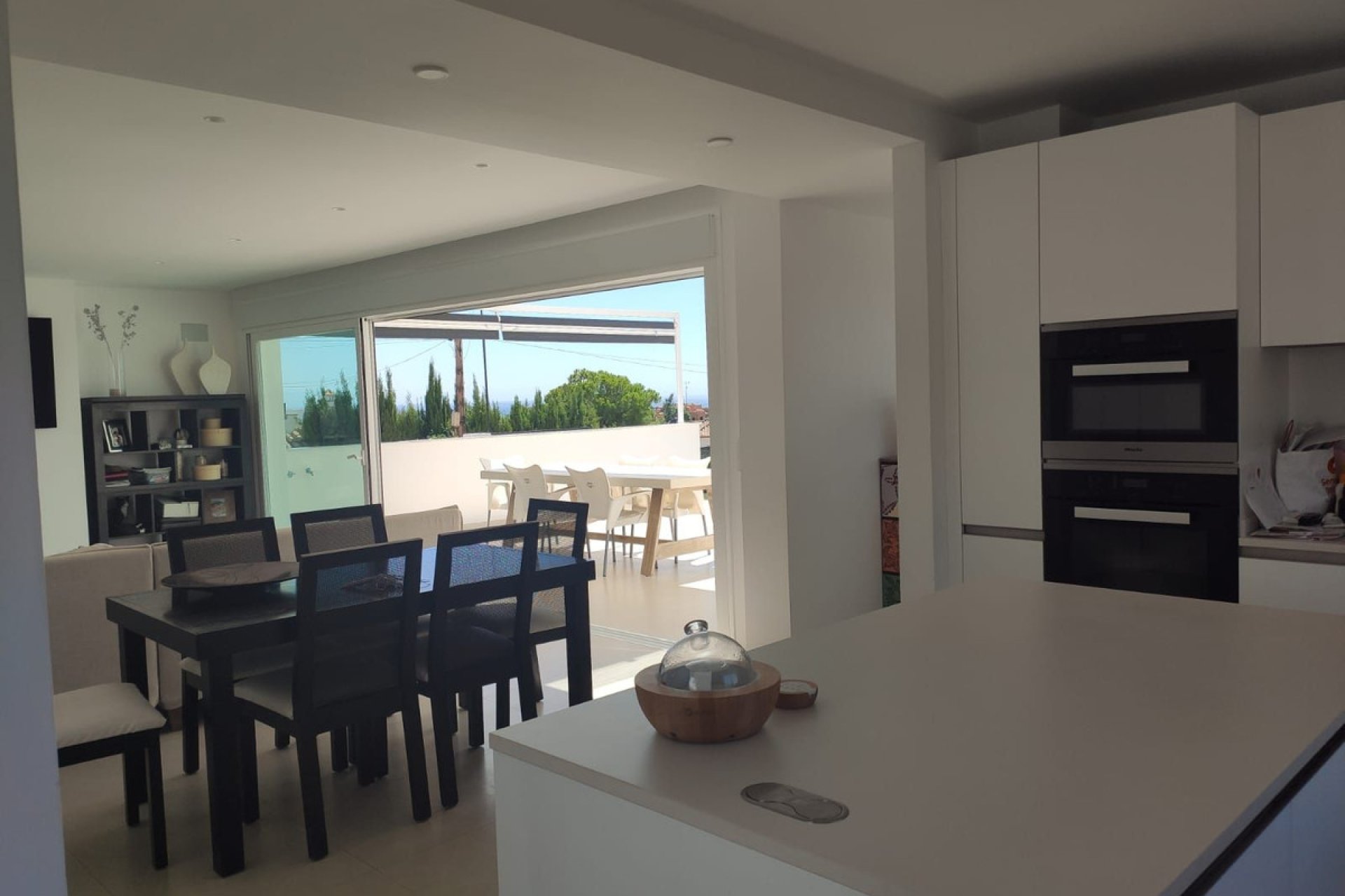 Resale - House - Detached Villa - Estepona - Estepona Centro