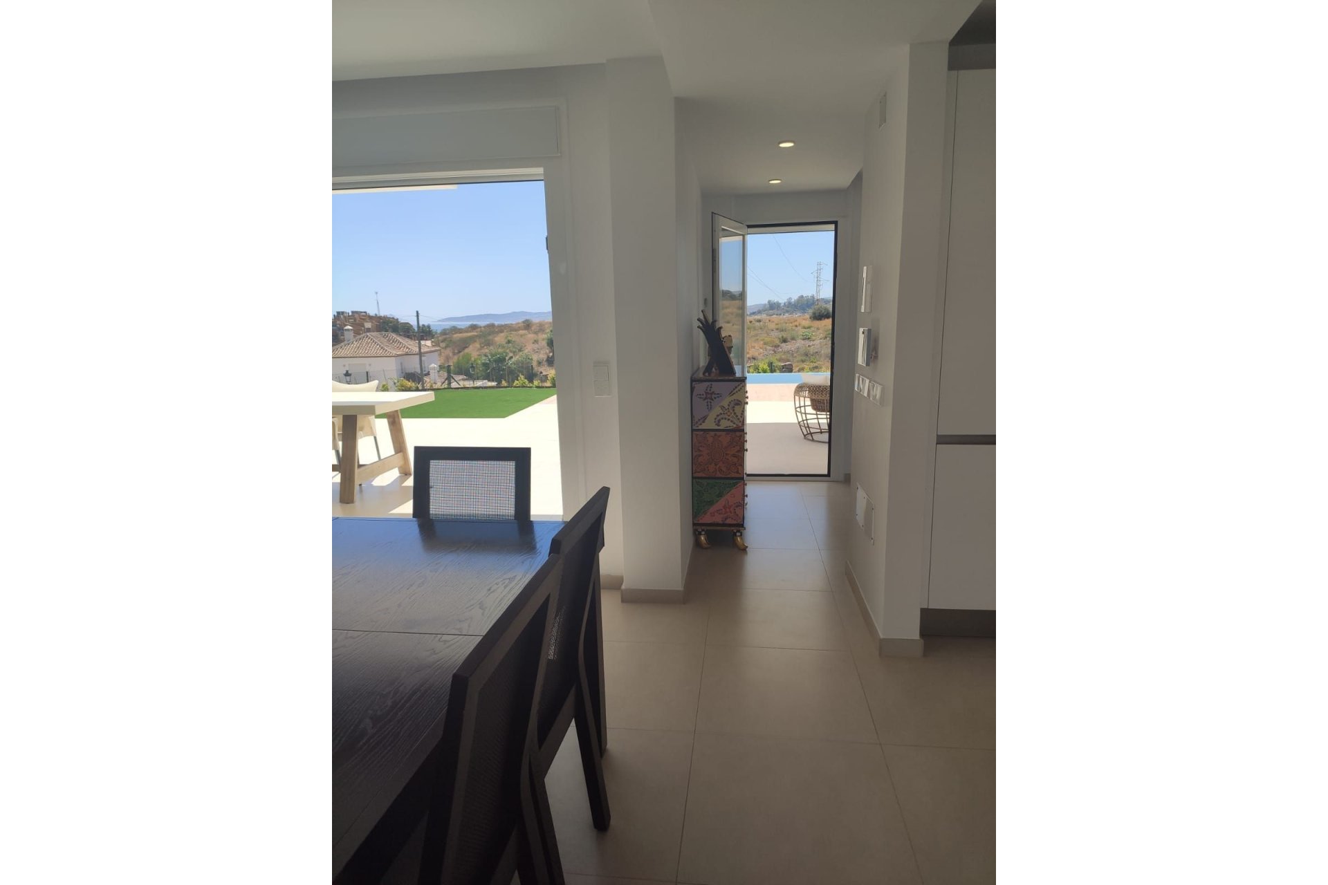 Resale - House - Detached Villa - Estepona - Estepona Centro