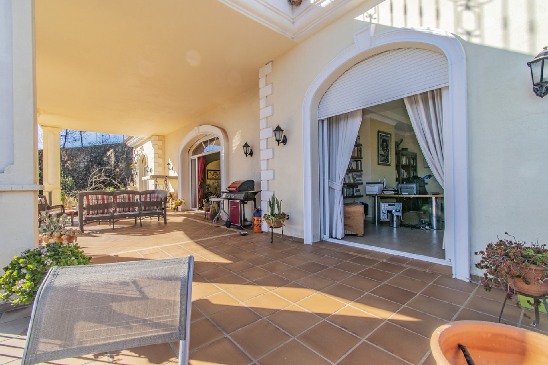 Resale - House - Detached Villa - Estepona - Estepona Centro