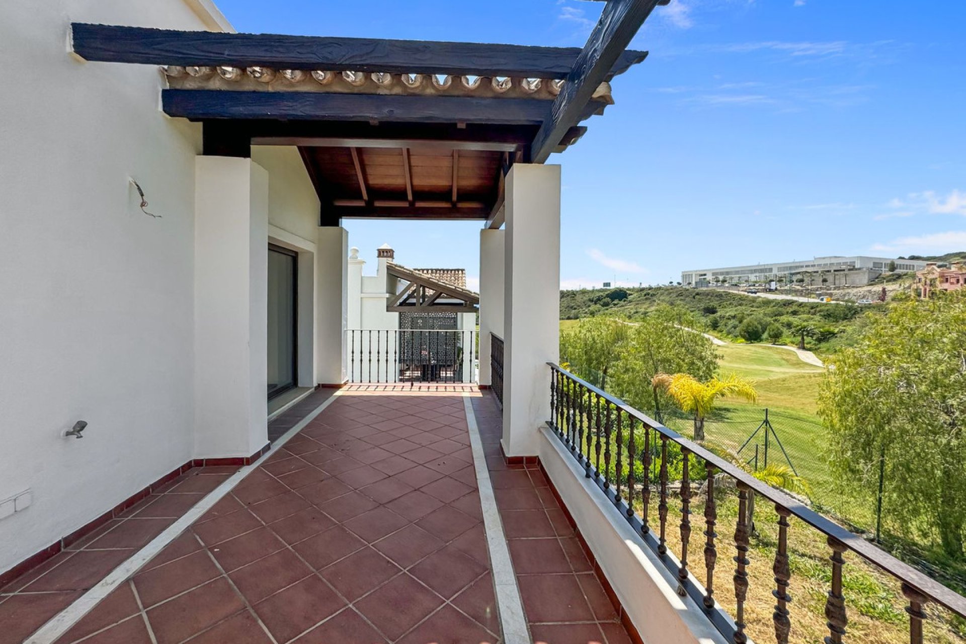 Resale - House - Detached Villa - Estepona - Estepona Centro