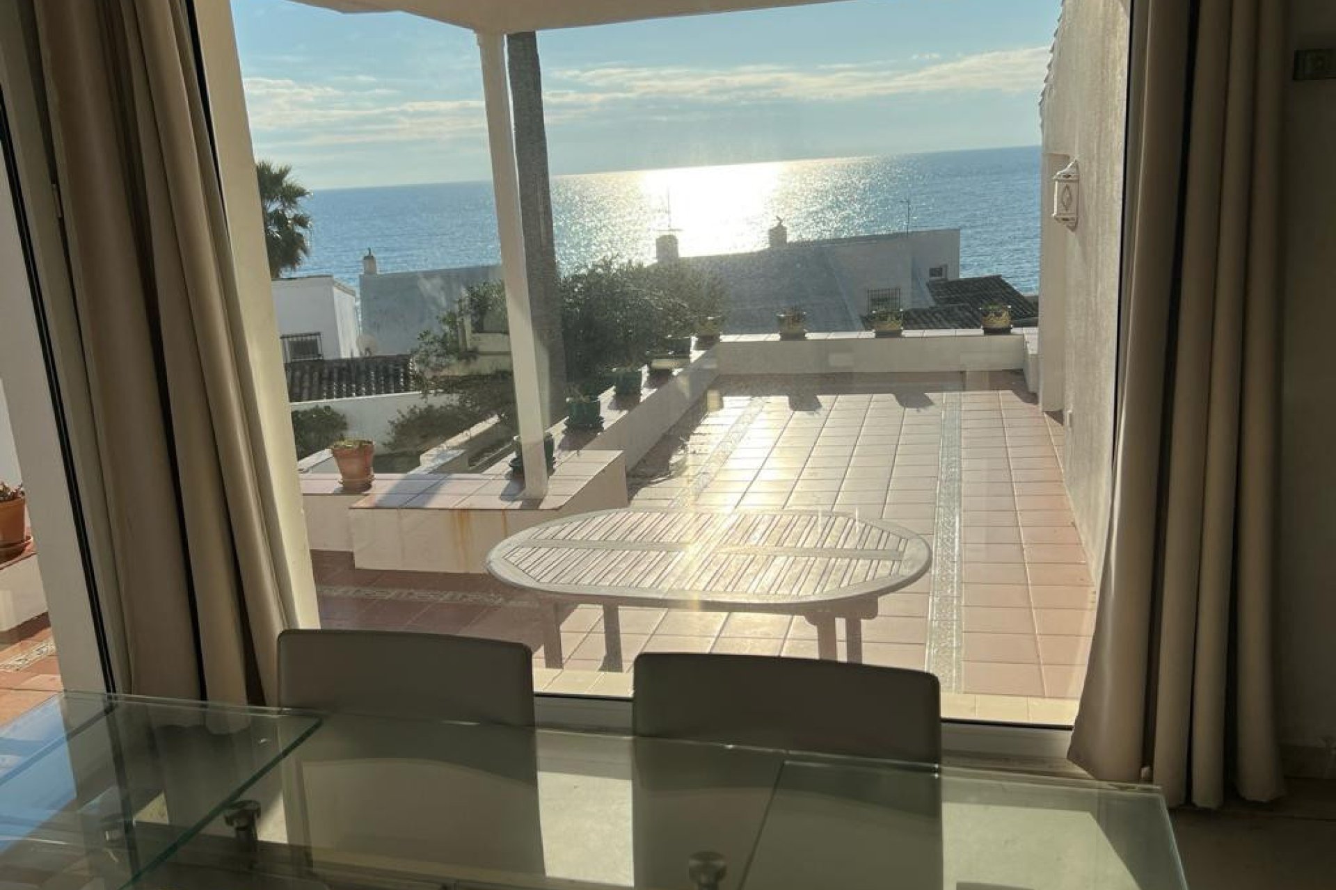 Resale - House - Detached Villa - Estepona - Estepona Centro