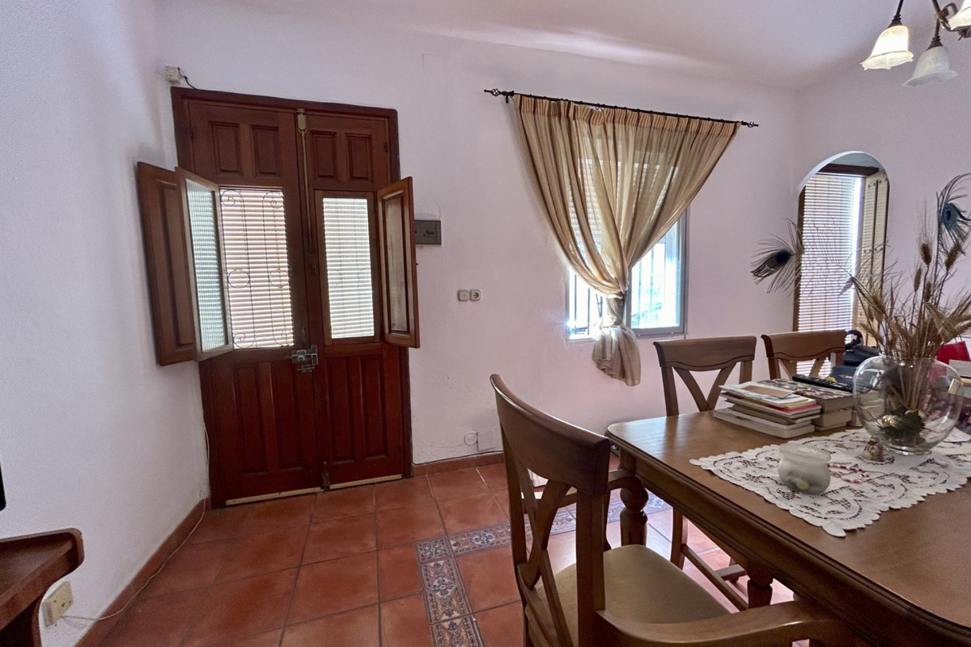 Resale - House - Detached Villa - Estepona - Estepona Centro