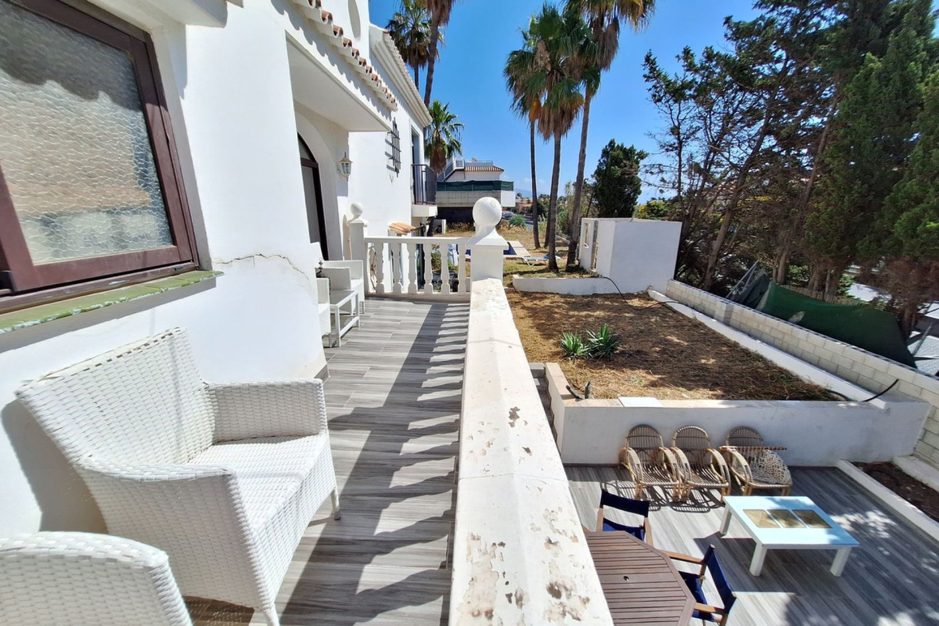 Resale - House - Detached Villa - Estepona - Estepona Centro