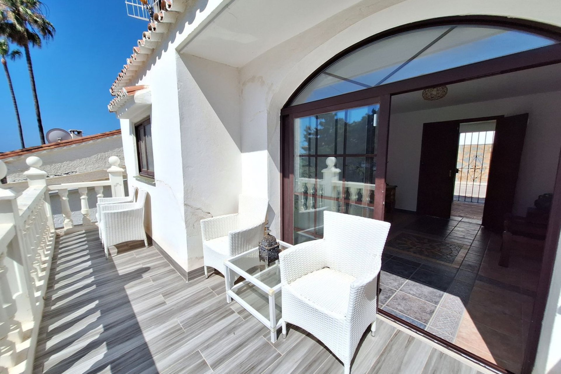 Resale - House - Detached Villa - Estepona - Estepona Centro