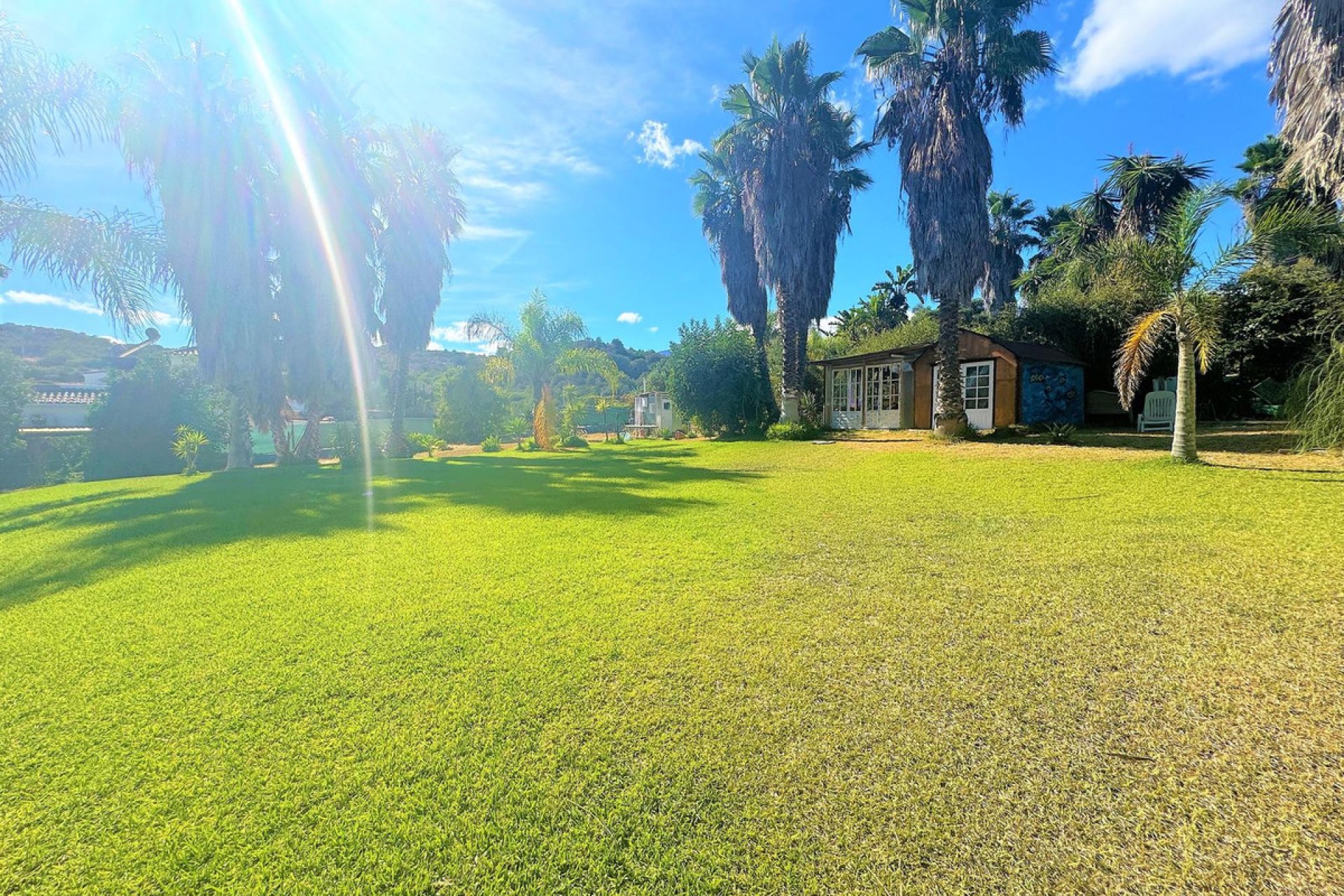 Resale - House - Detached Villa - Estepona - Estepona Centro