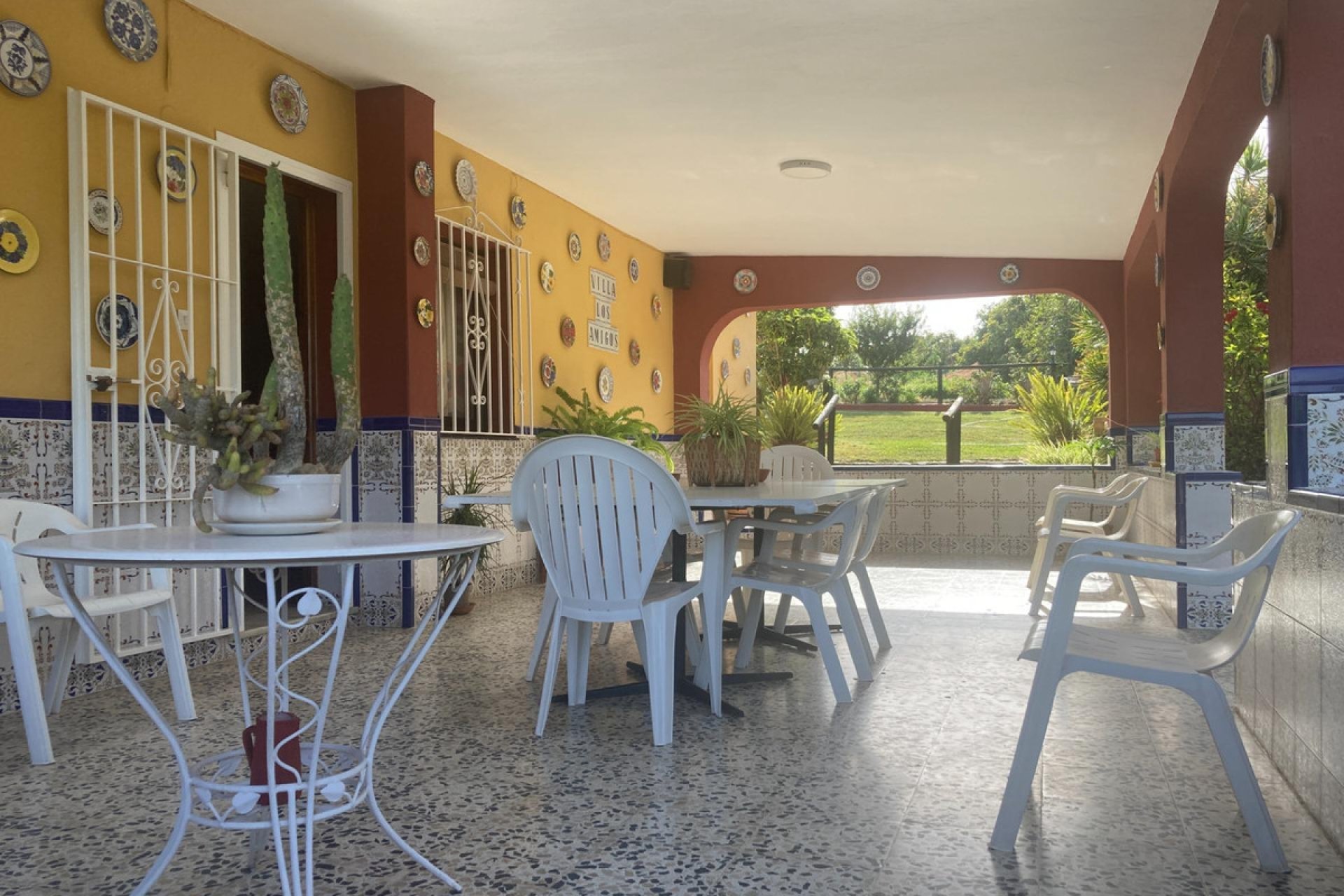 Resale - House - Detached Villa - Estepona - Estepona Centro