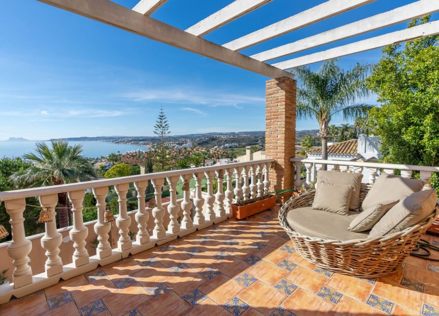 Resale - House - Detached Villa - Estepona - Estepona Centro