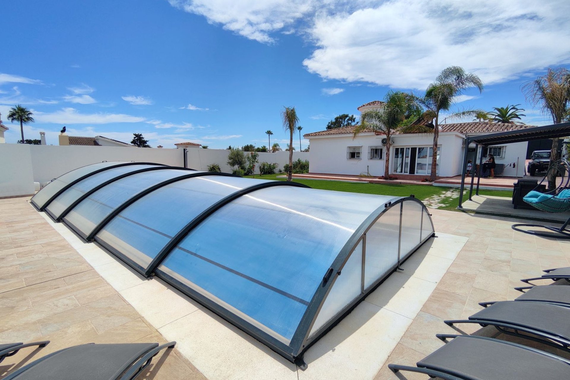 Resale - House - Detached Villa - Estepona - Estepona Centro