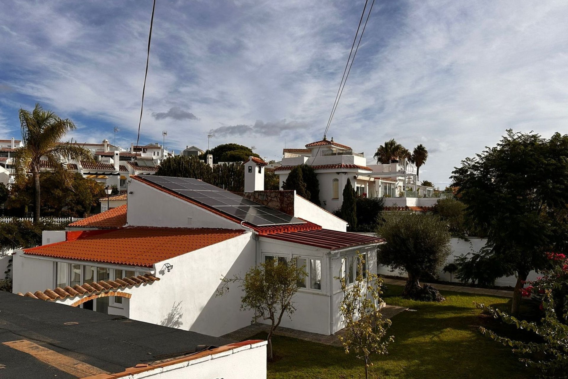 Resale - House - Detached Villa - Estepona - Estepona Centro