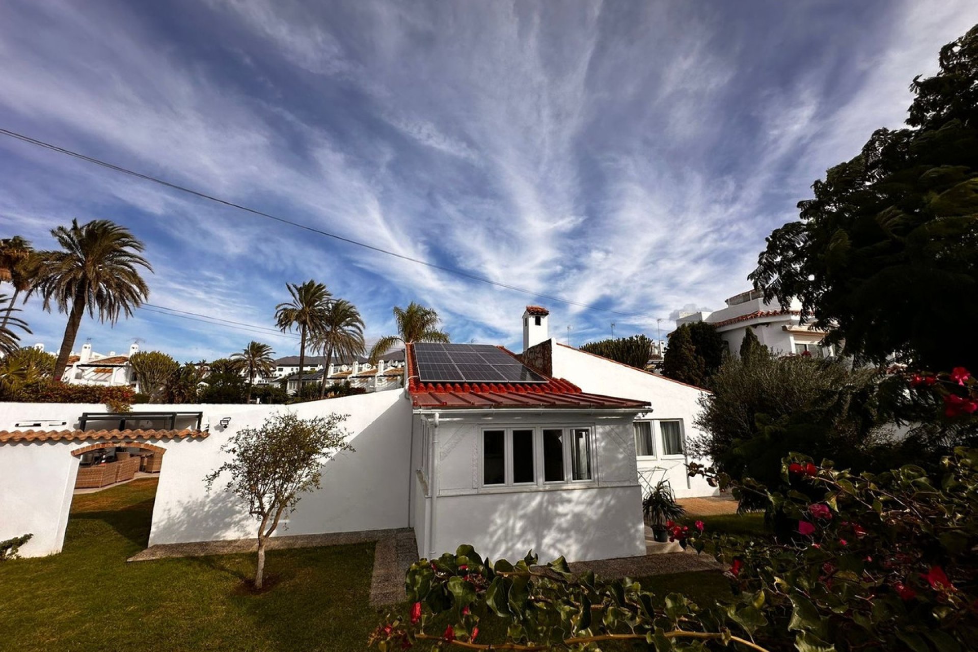 Resale - House - Detached Villa - Estepona - Estepona Centro