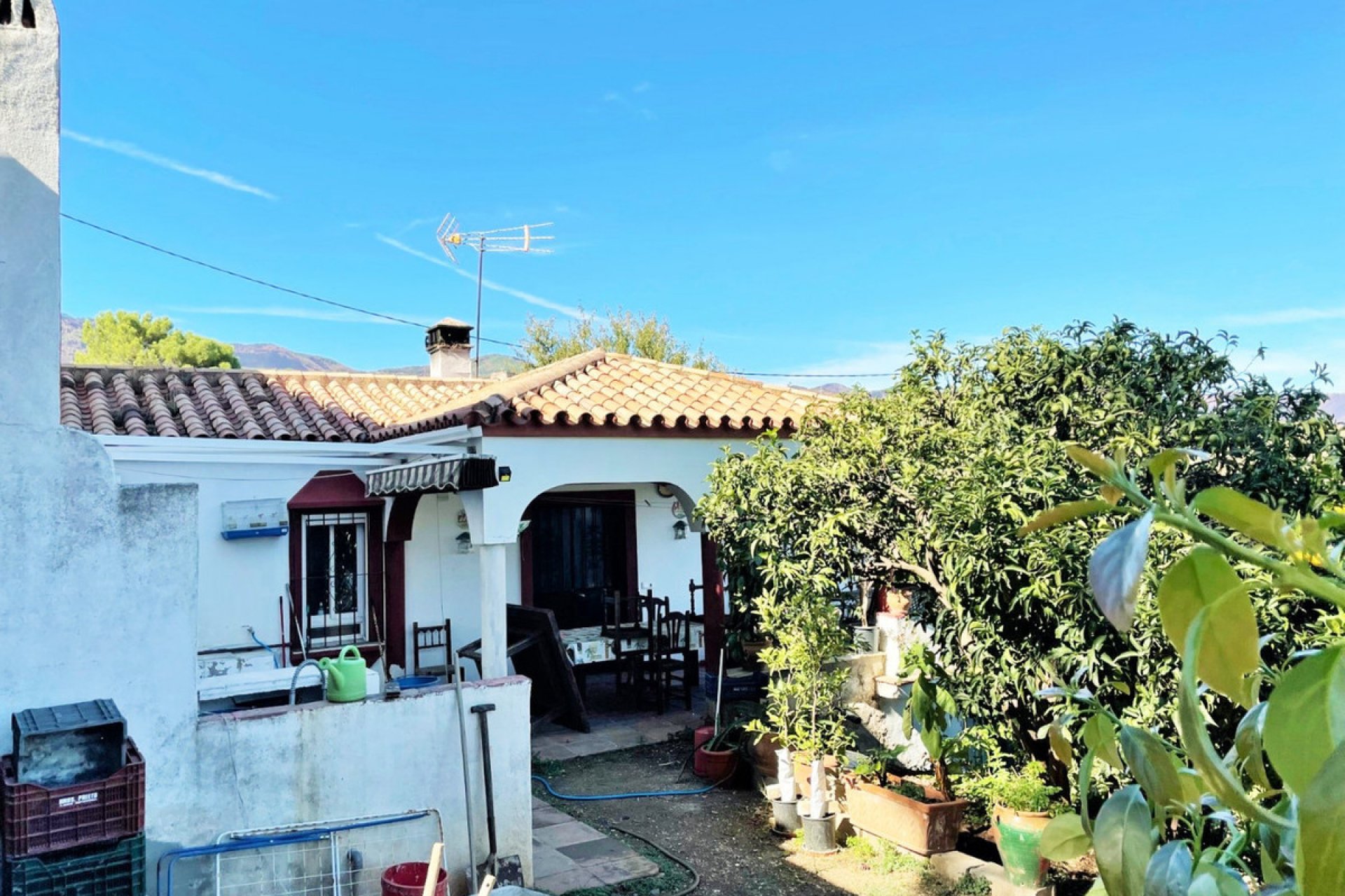 Resale - House - Detached Villa - Estepona - Estepona Centro