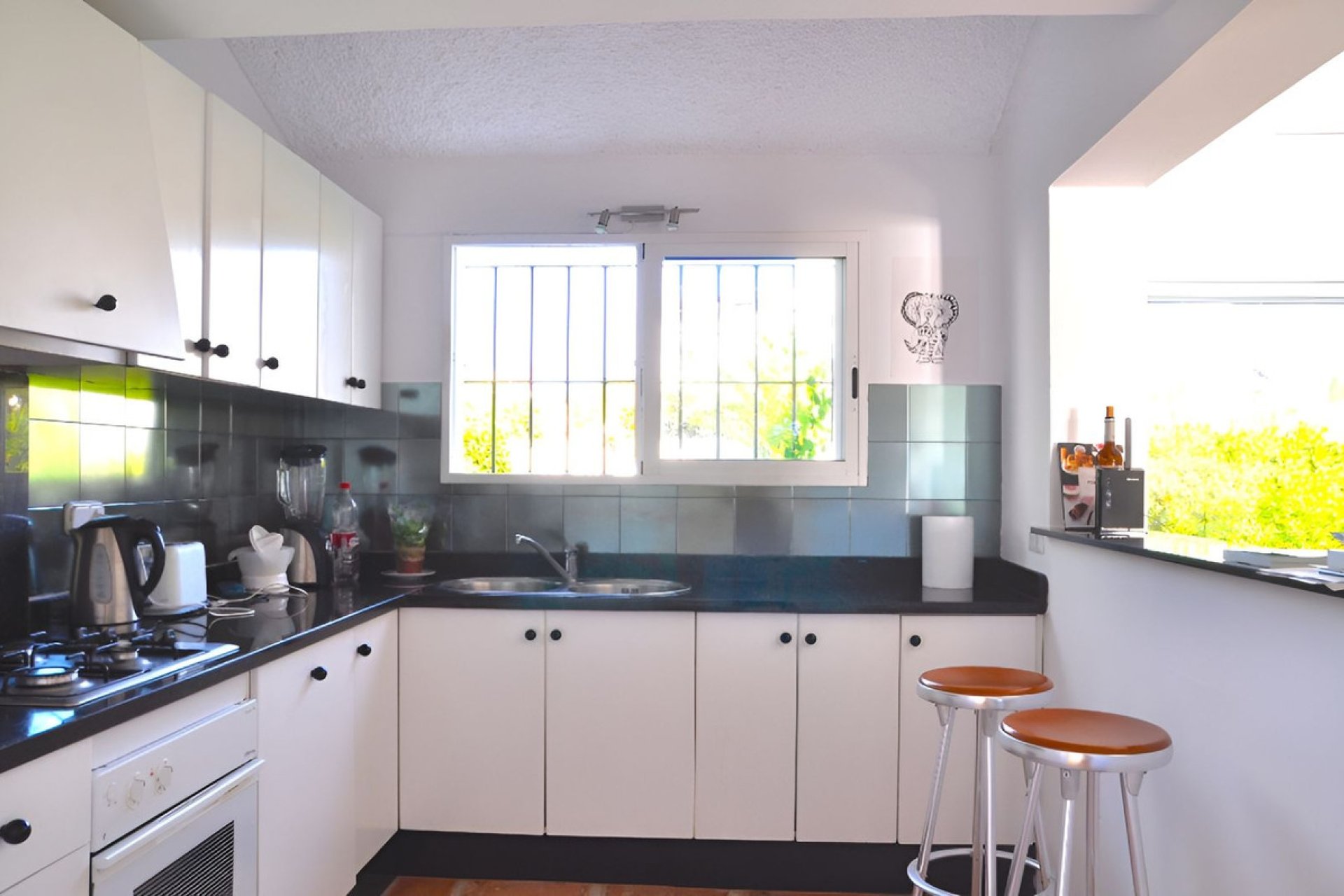 Resale - House - Detached Villa - Estepona - Estepona Centro