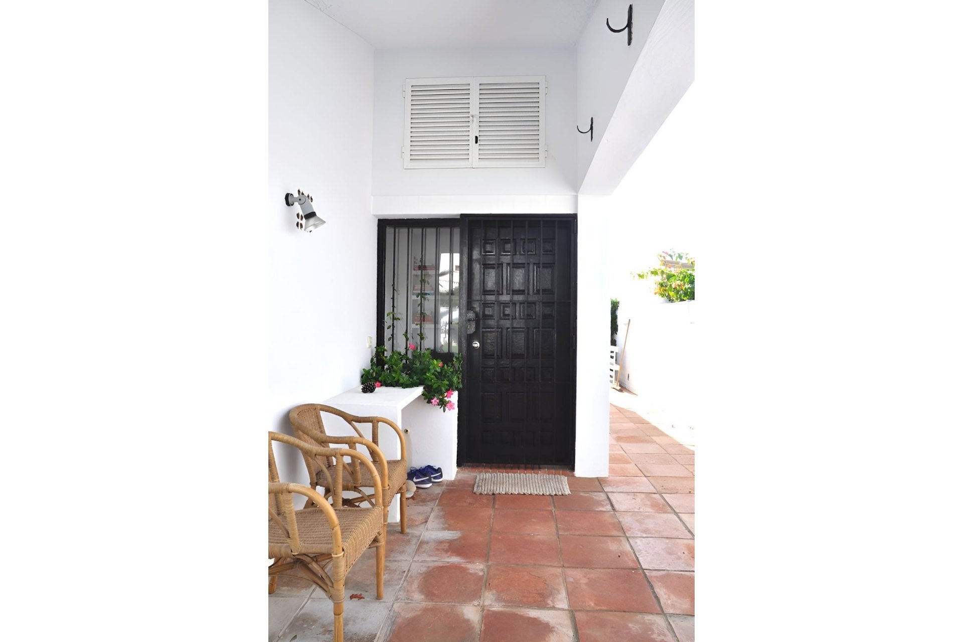 Resale - House - Detached Villa - Estepona - Estepona Centro