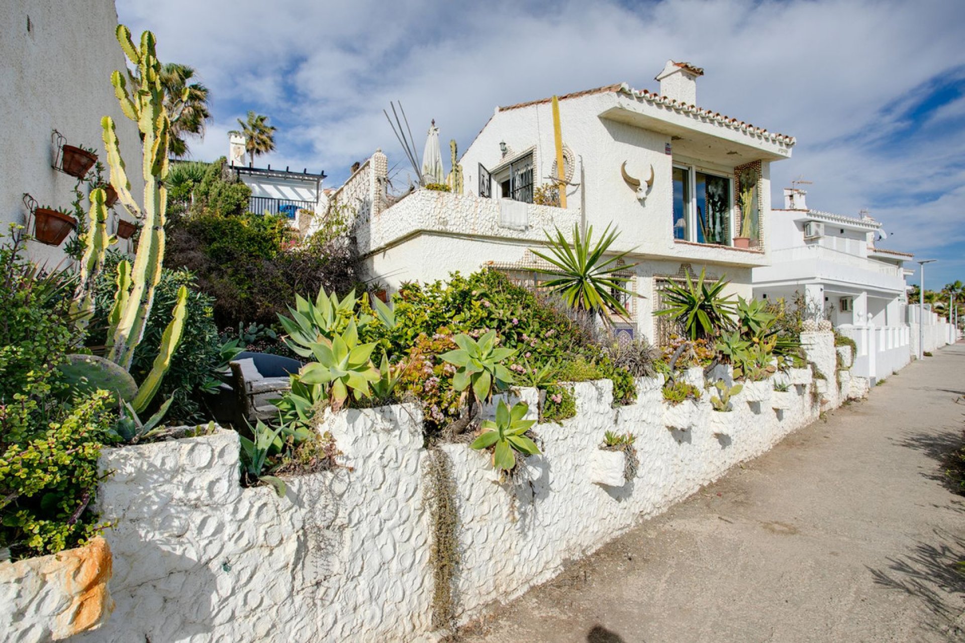 Resale - House - Detached Villa - Estepona - Estepona Centro