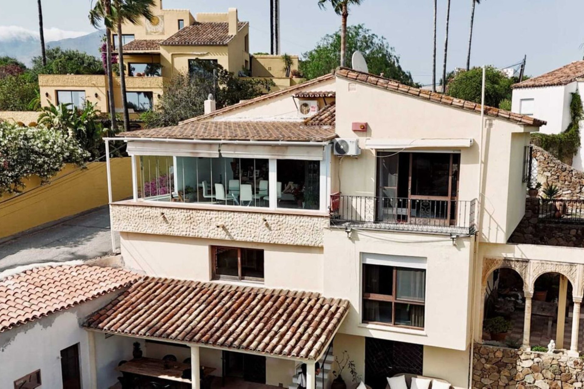 Resale - House - Detached Villa - Estepona - Estepona Centro