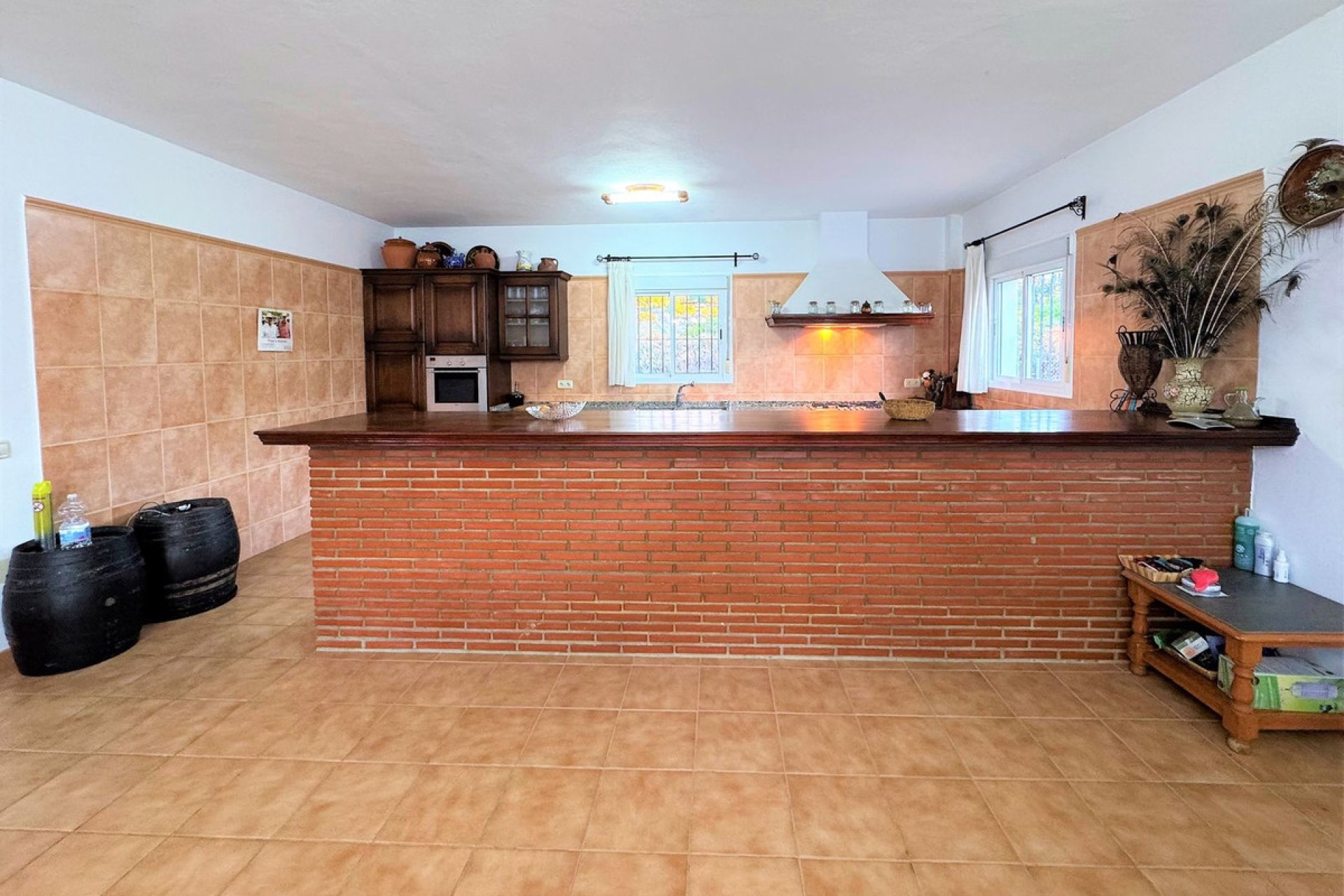 Resale - House - Detached Villa - Estepona - Estepona Centro