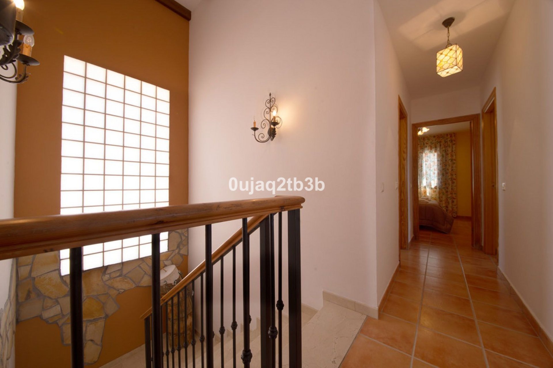 Resale - House - Detached Villa - Estepona - Estepona Centro