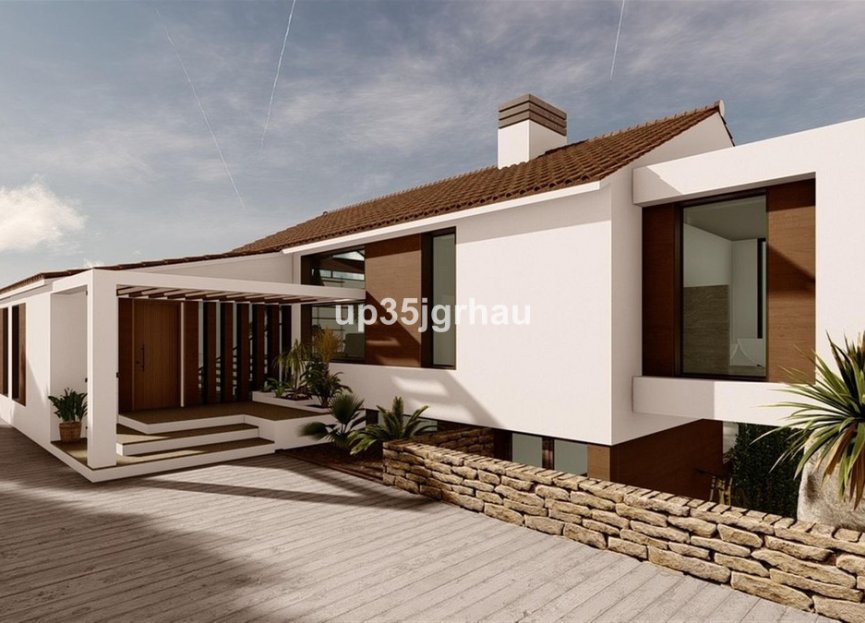 Resale - House - Detached Villa - Estepona - Estepona Centro