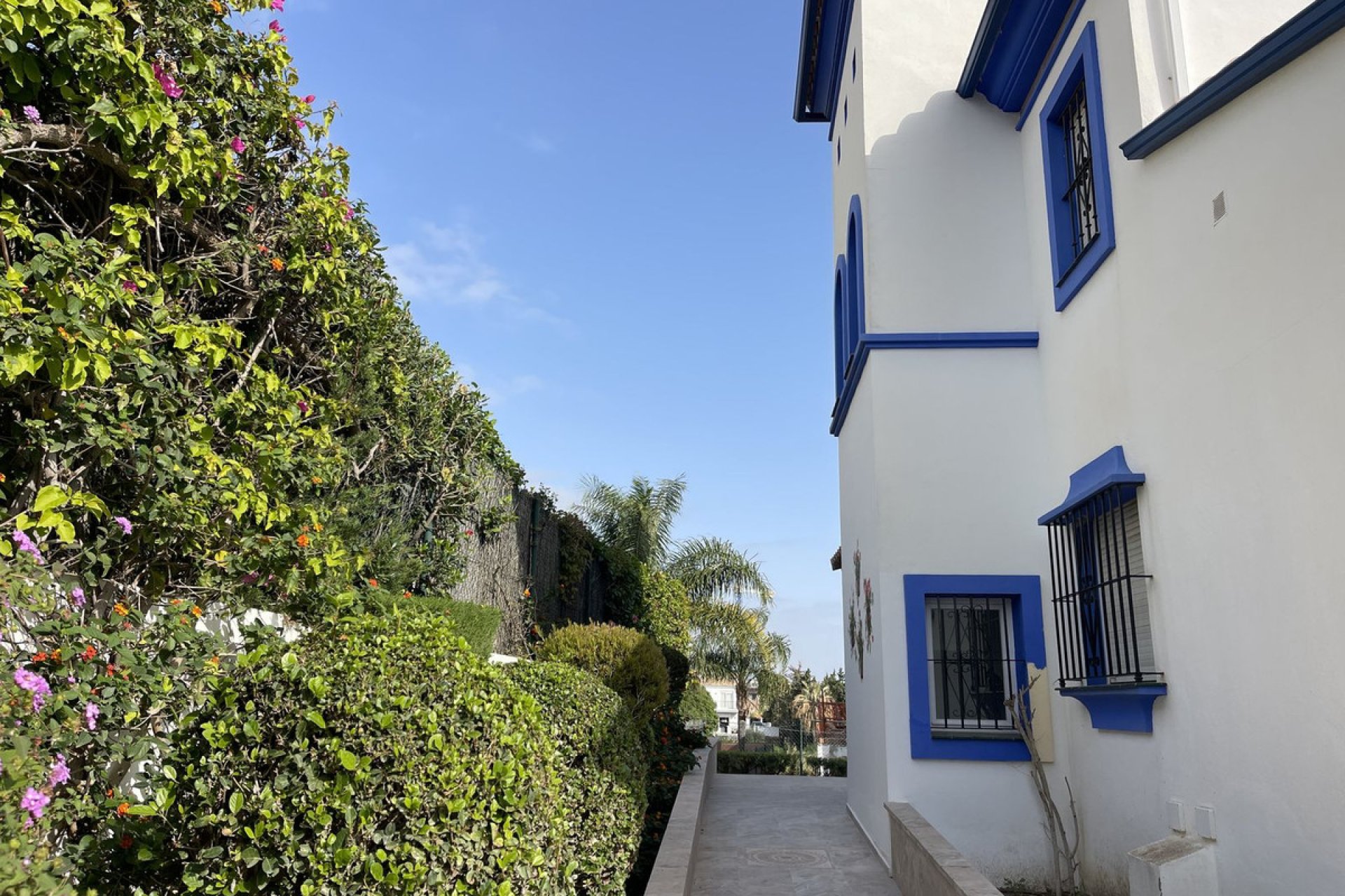 Resale - House - Detached Villa - Estepona - Estepona Centro