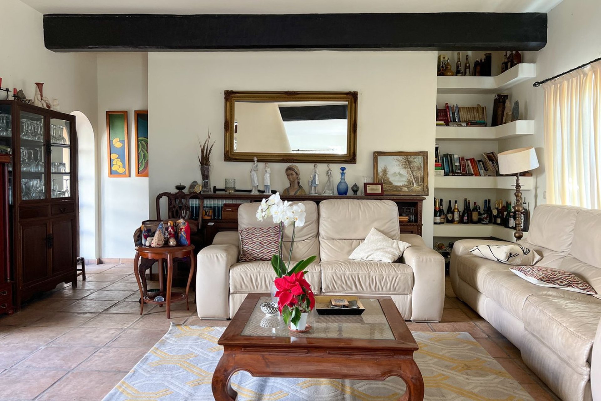 Resale - House - Detached Villa - Estepona - Estepona Centro