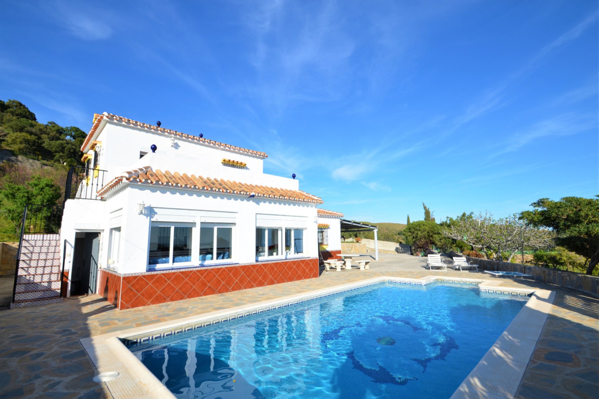 Resale - House - Detached Villa - Estepona - Estepona Centro