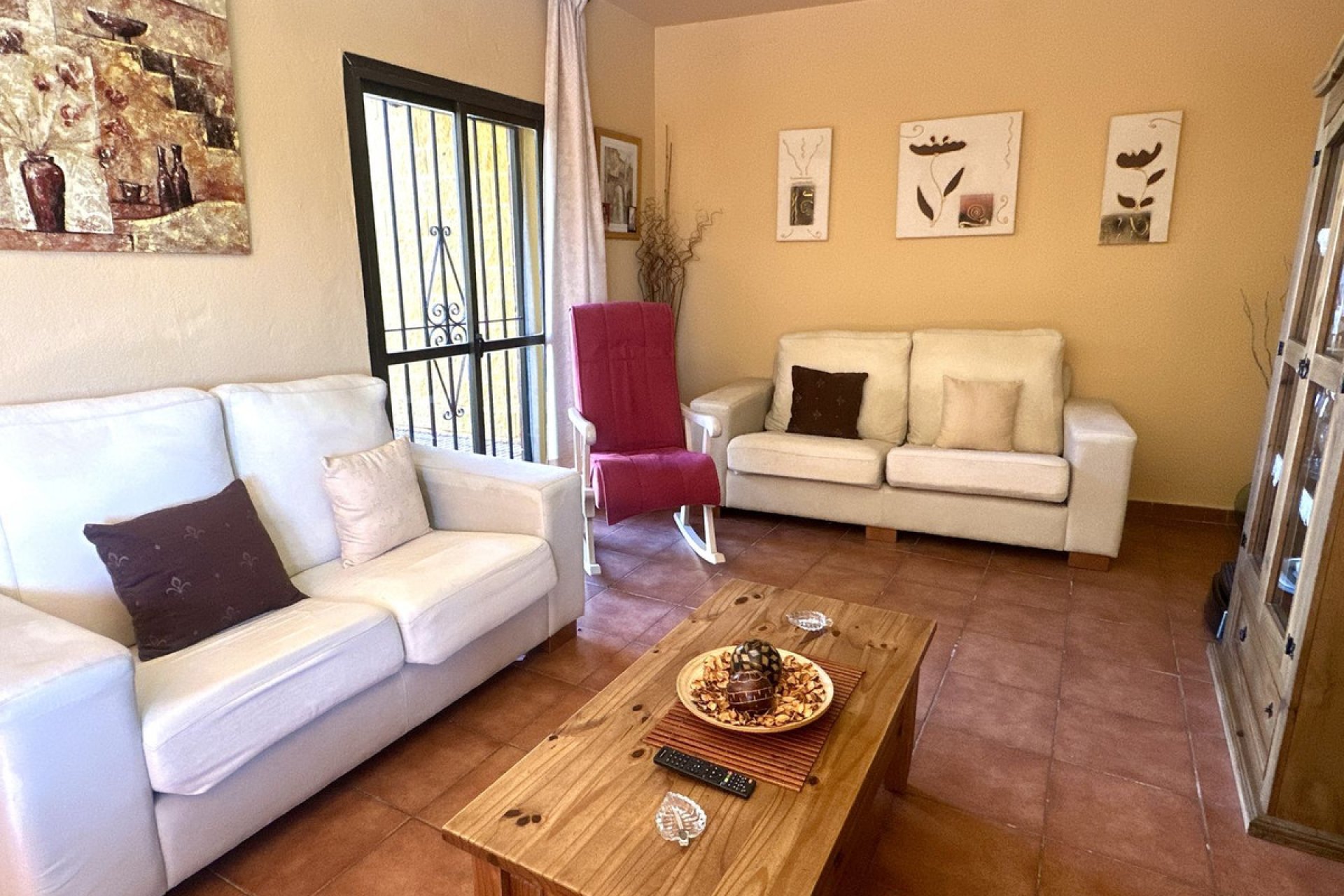 Resale - House - Detached Villa - Estepona - Estepona Centro