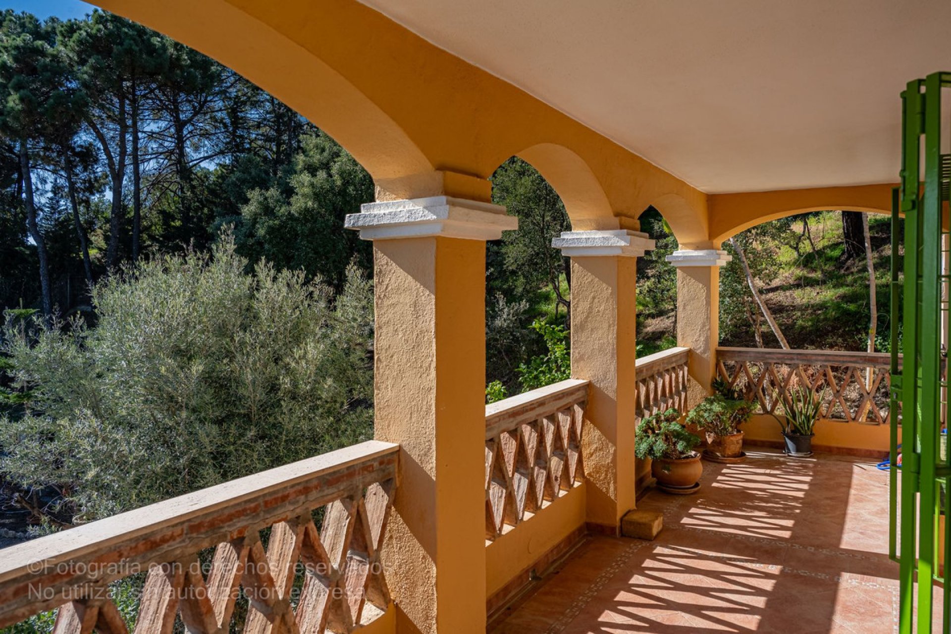 Resale - House - Detached Villa - Estepona - Estepona Centro