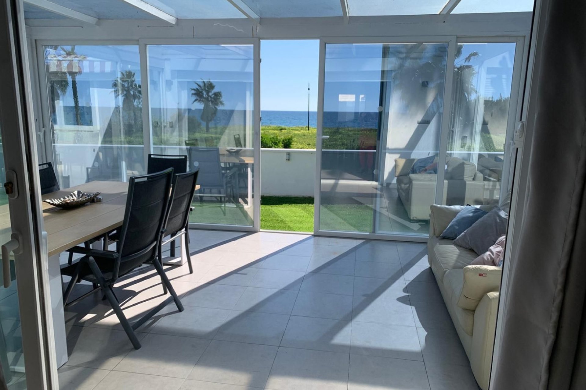 Resale - House - Detached Villa - Estepona - Estepona Centro