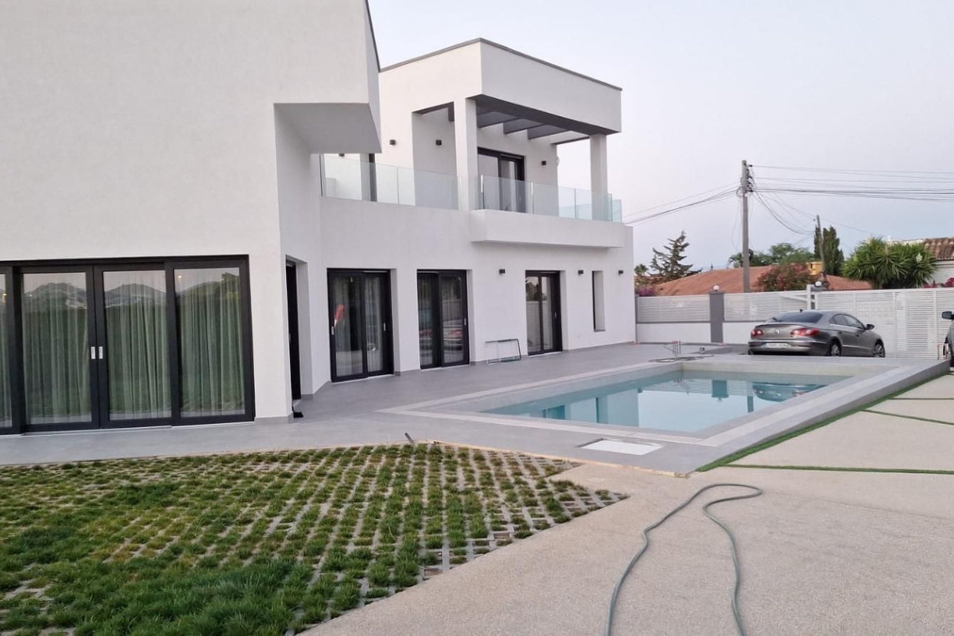 Resale - House - Detached Villa - Estepona - Estepona Centro