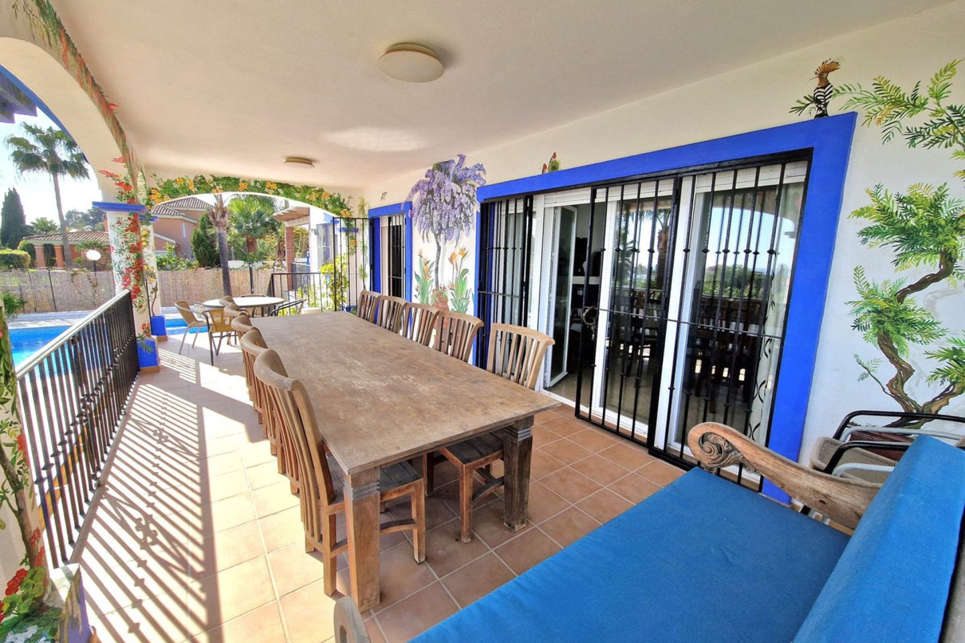 Resale - House - Detached Villa - Estepona - Estepona Centro