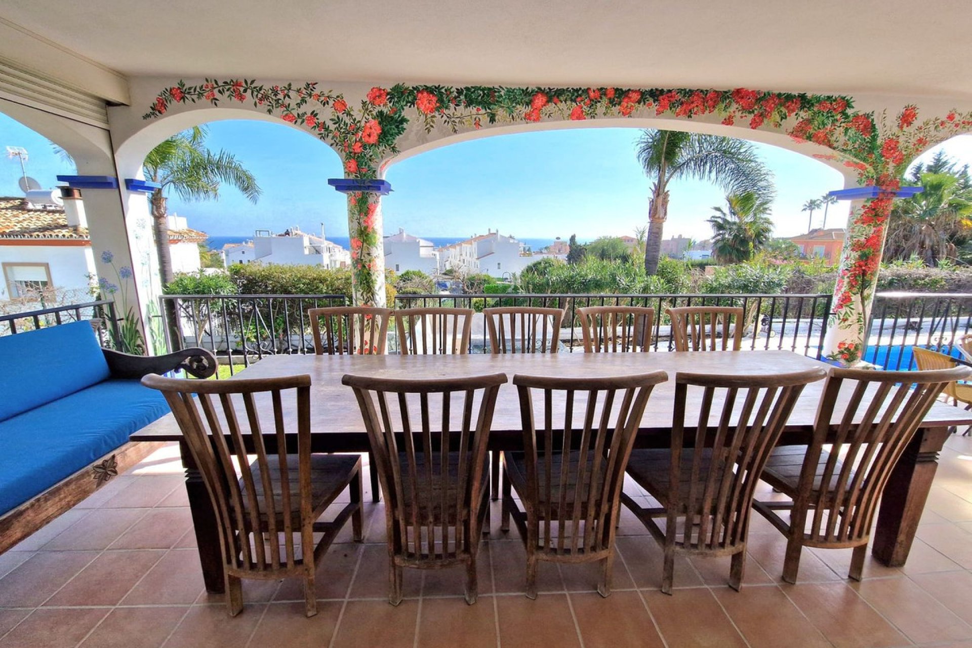 Resale - House - Detached Villa - Estepona - Estepona Centro