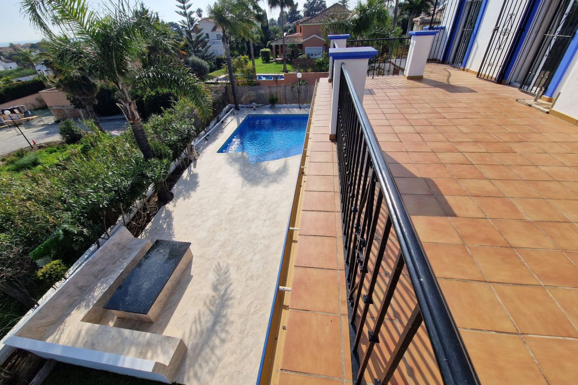 Resale - House - Detached Villa - Estepona - Estepona Centro