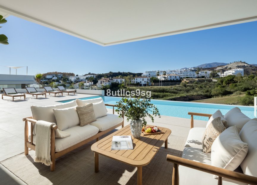 Resale - House - Detached Villa - Estepona - Estepona Centro