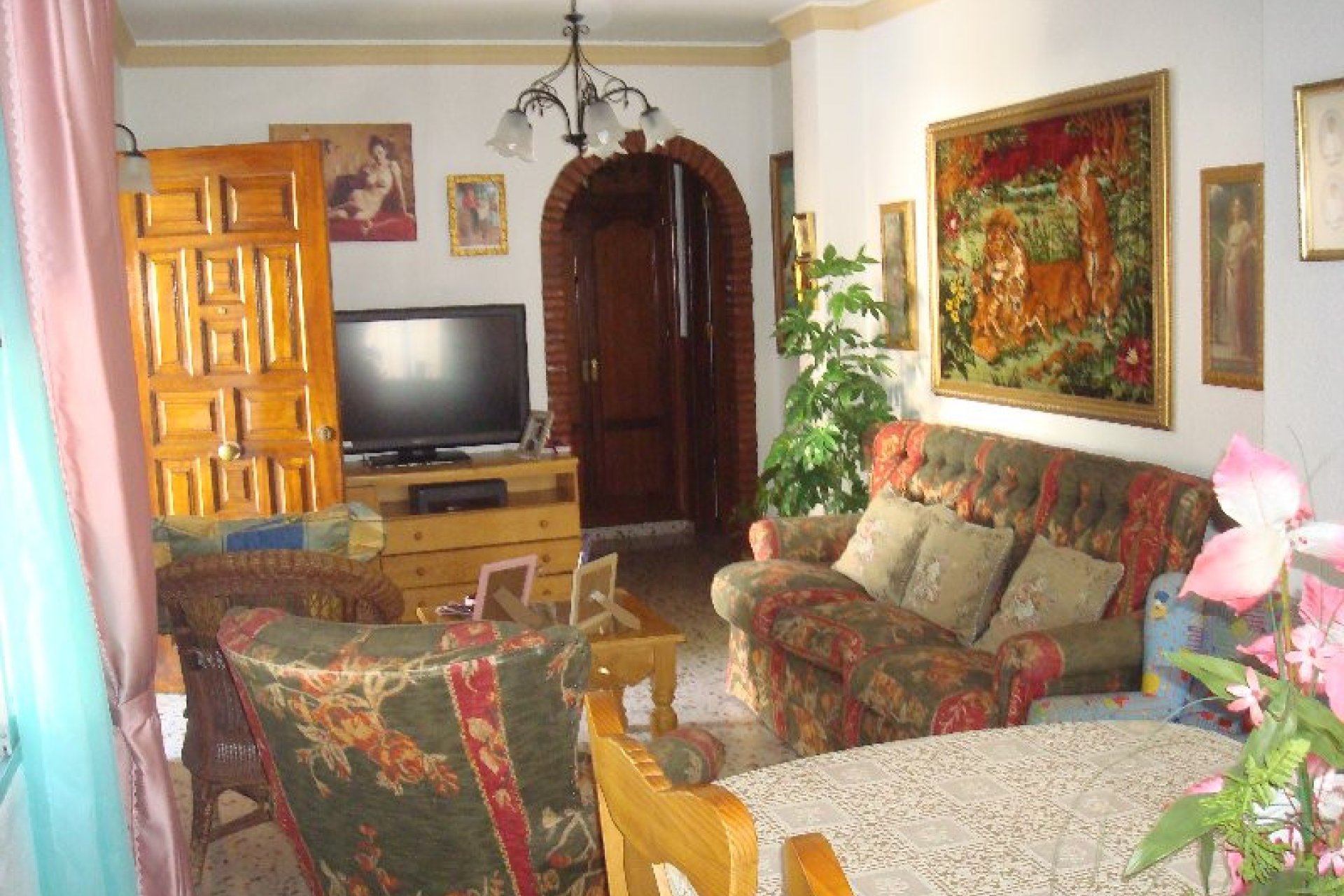 Resale - House - Detached Villa - Estepona - Estepona Centro