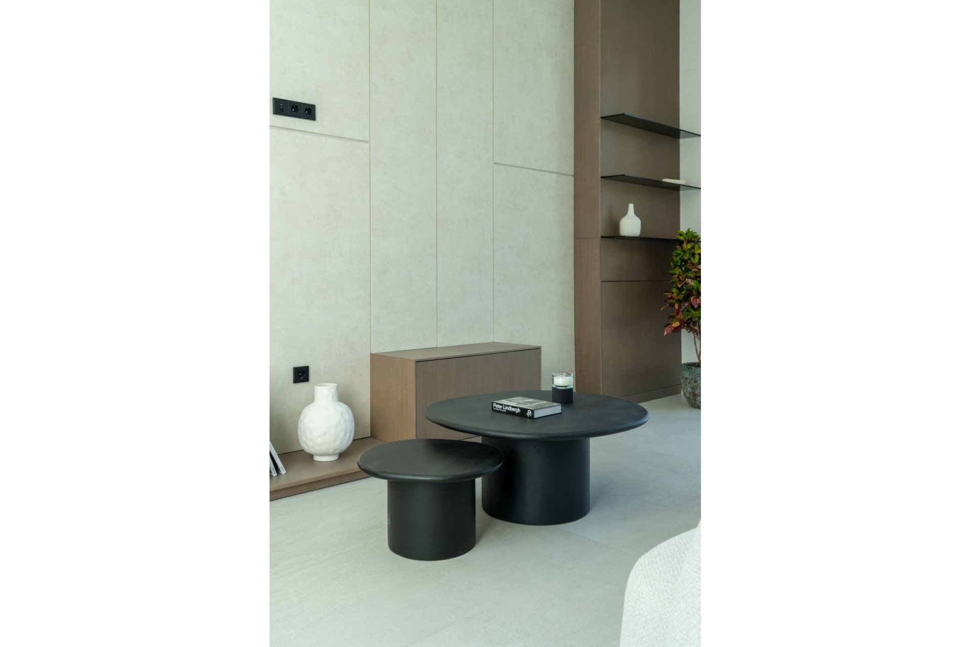 Resale - House - Detached Villa - Estepona - Estepona Centro