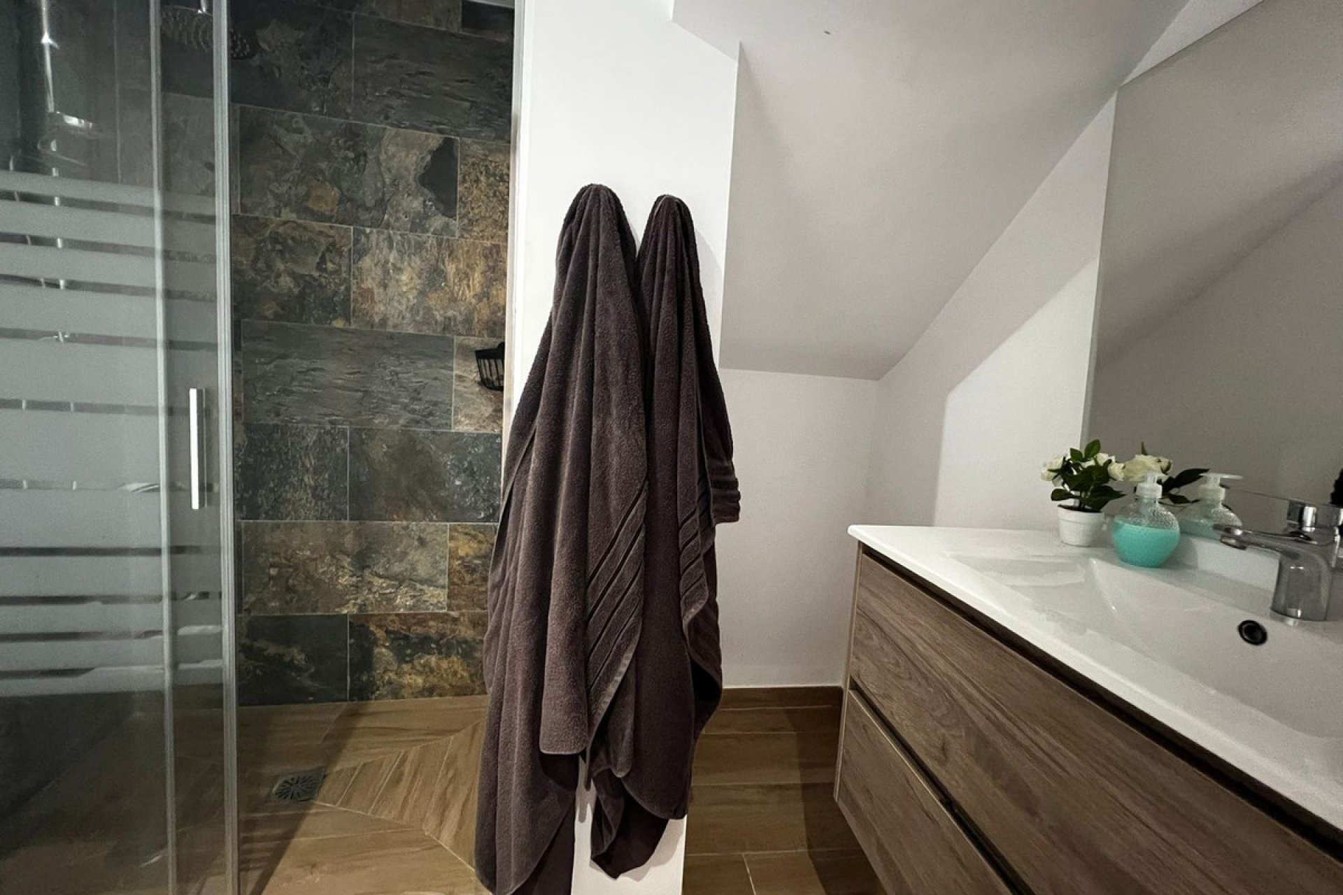 Resale - House - Detached Villa - Estepona - Estepona Centro