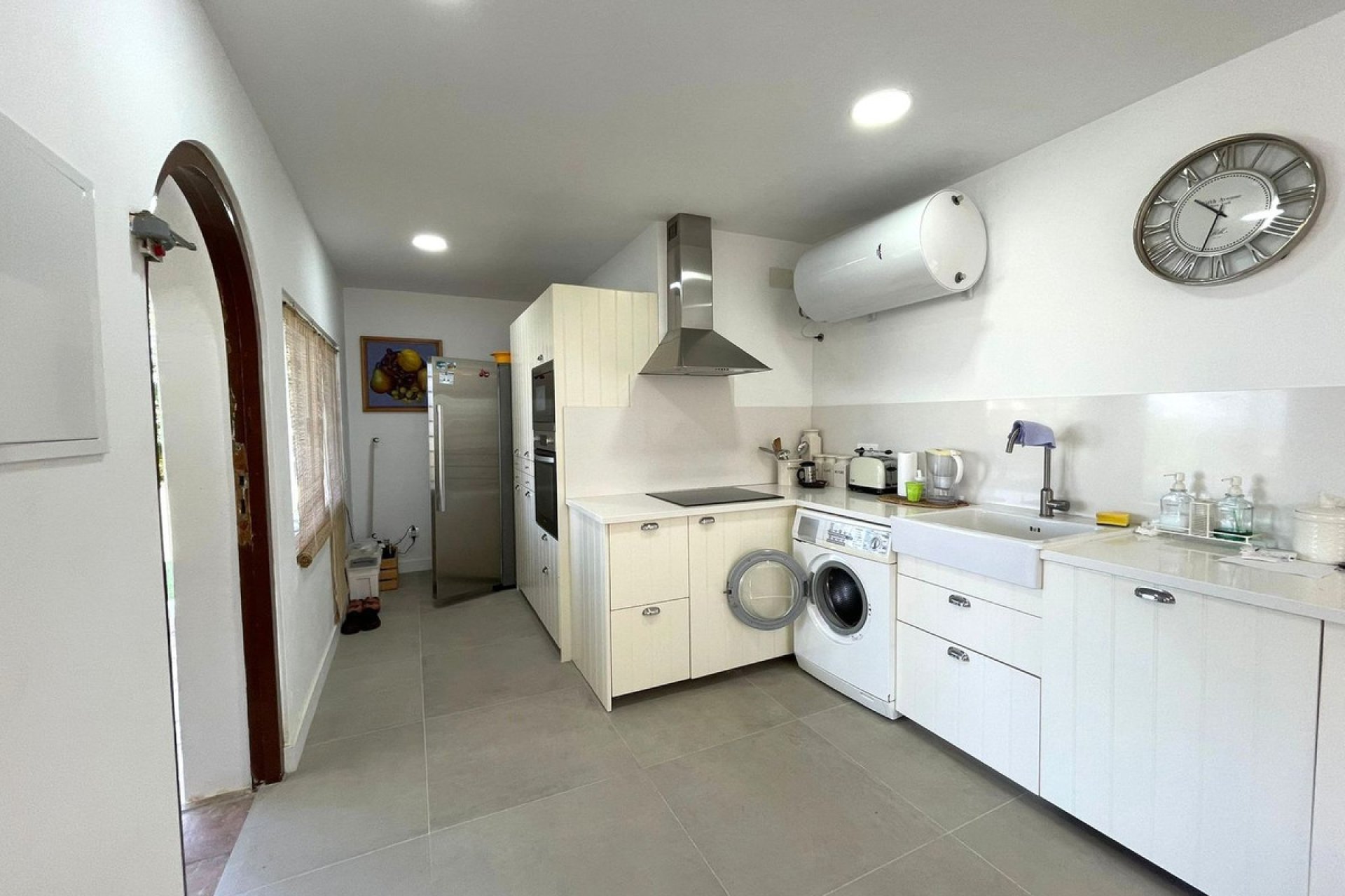 Resale - House - Detached Villa - Estepona - Estepona Centro