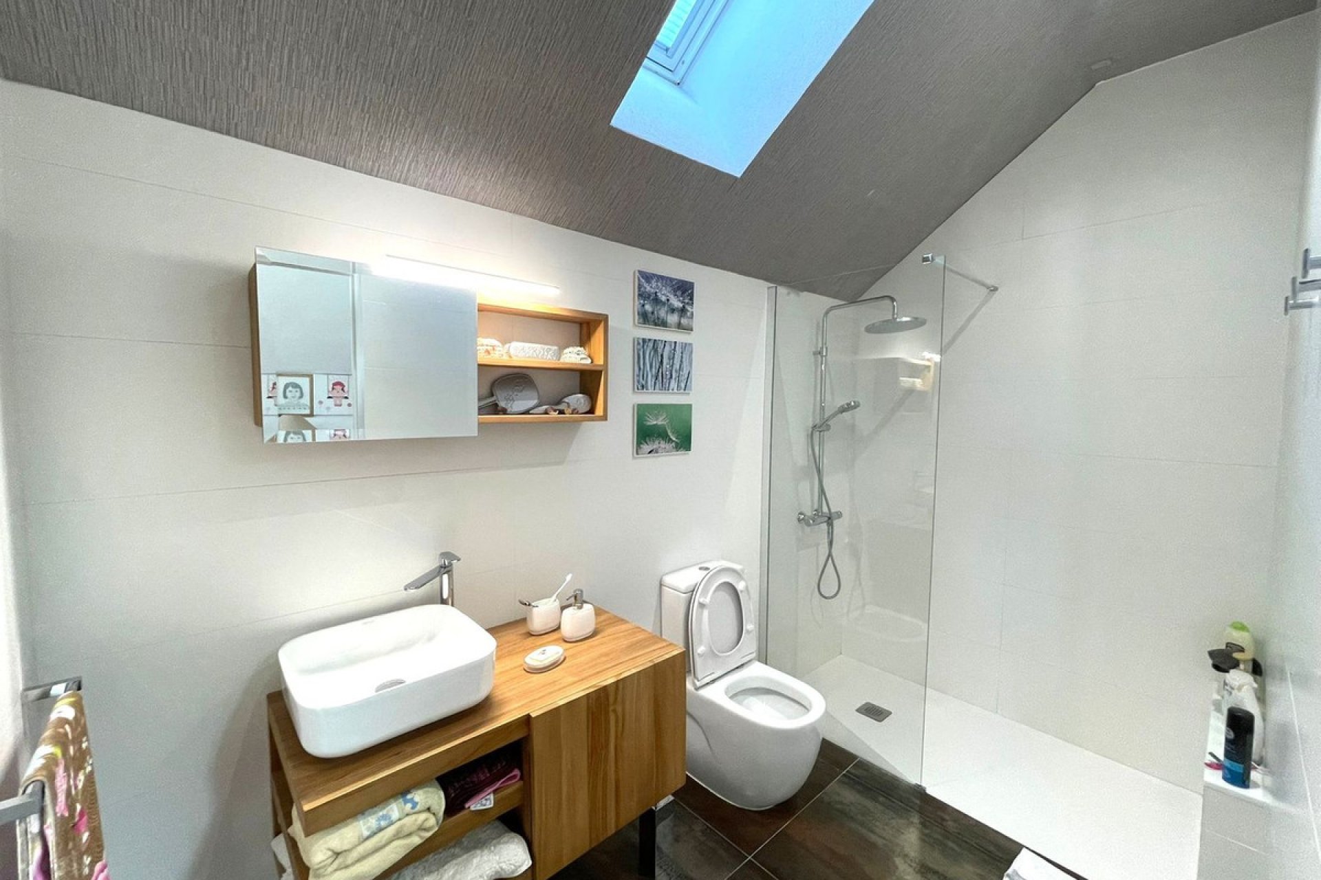 Resale - House - Detached Villa - Estepona - Estepona Centro