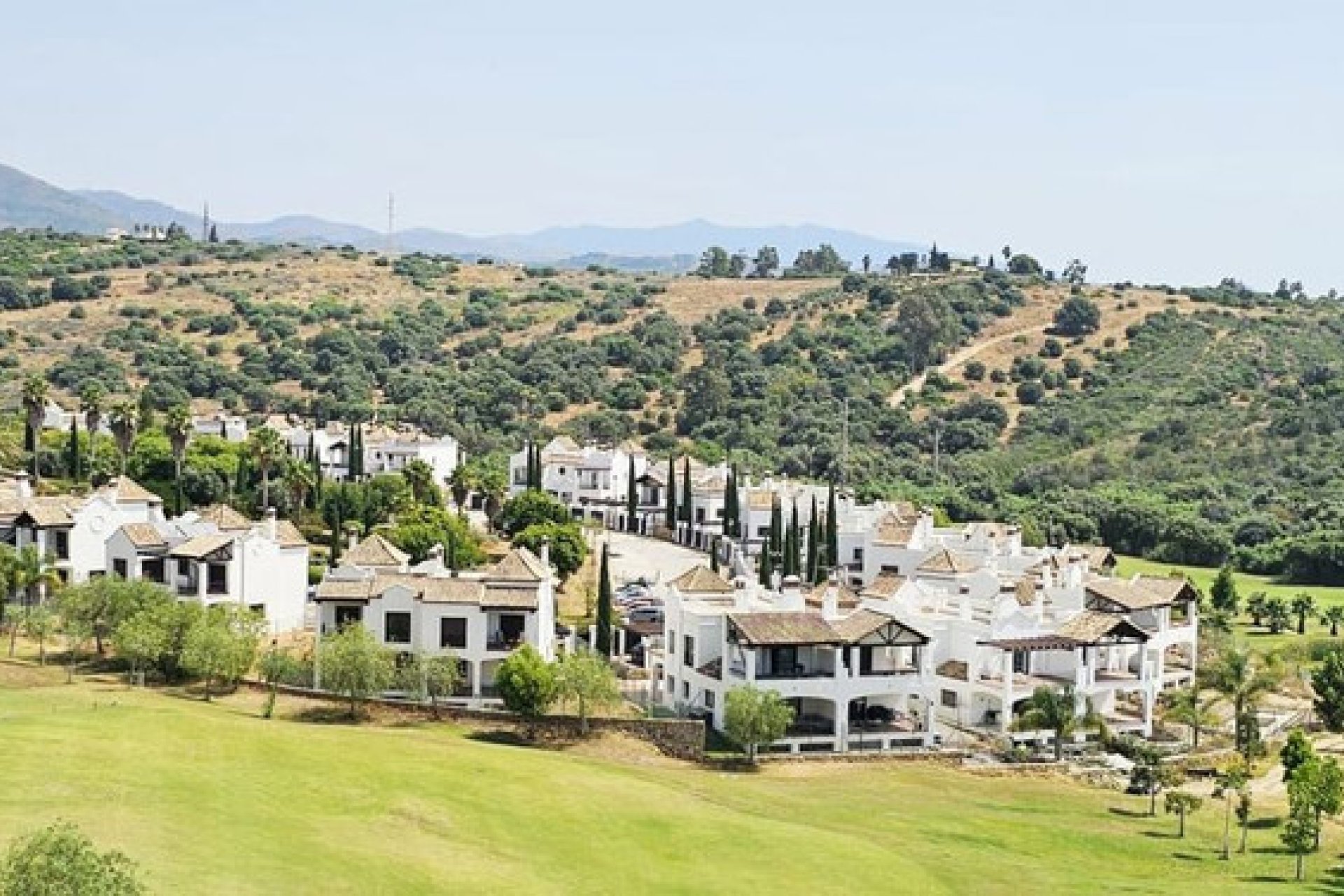 Resale - House - Detached Villa - Estepona - Estepona Centro