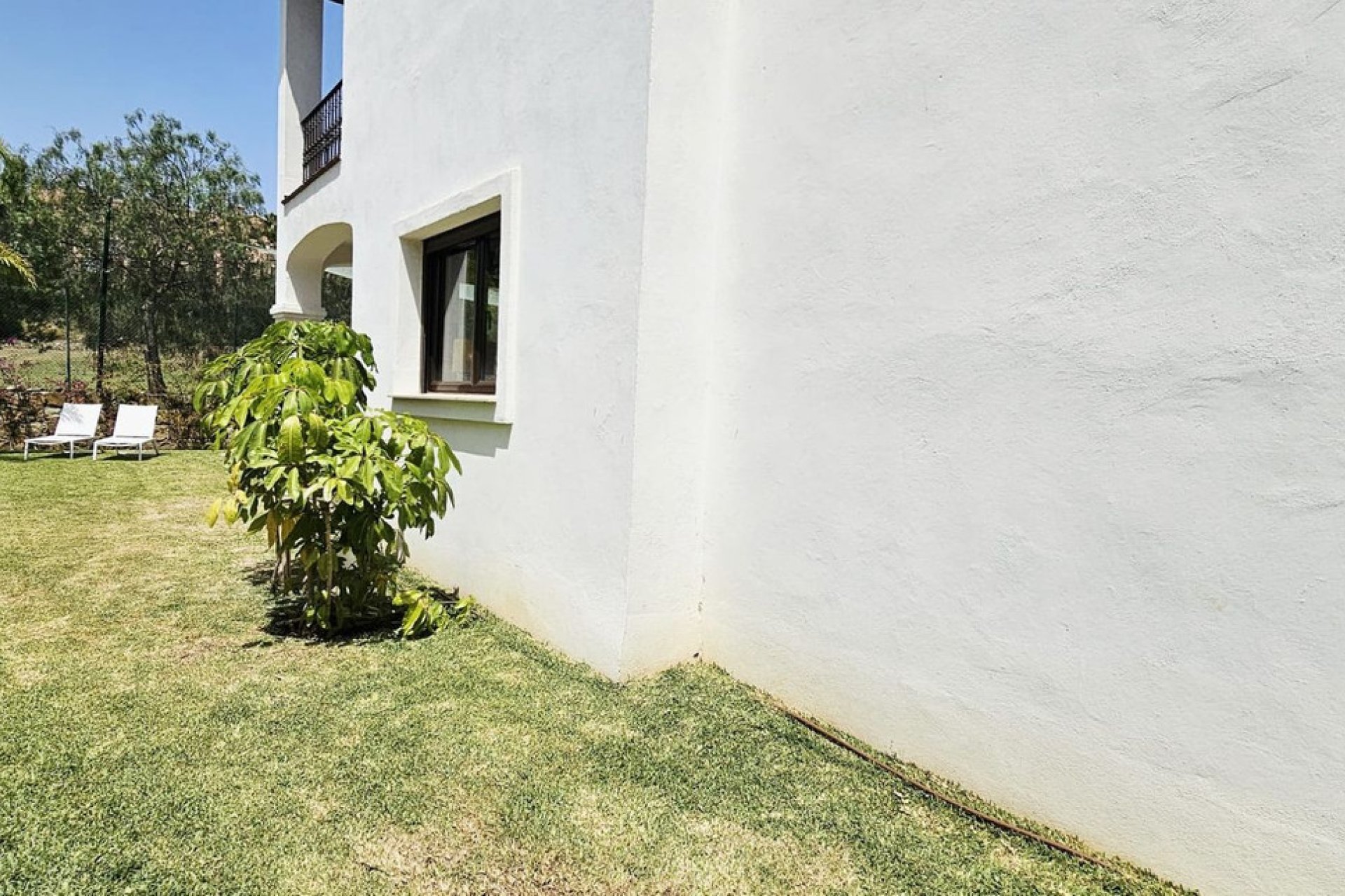 Resale - House - Detached Villa - Estepona - Estepona Centro
