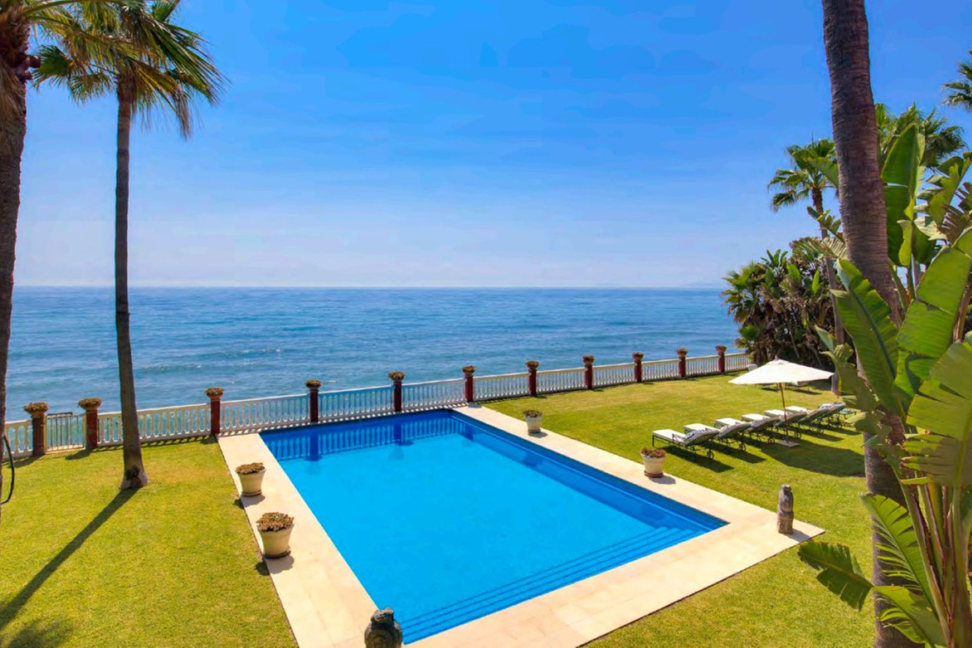 Resale - House - Detached Villa - Estepona - New Golden Mile