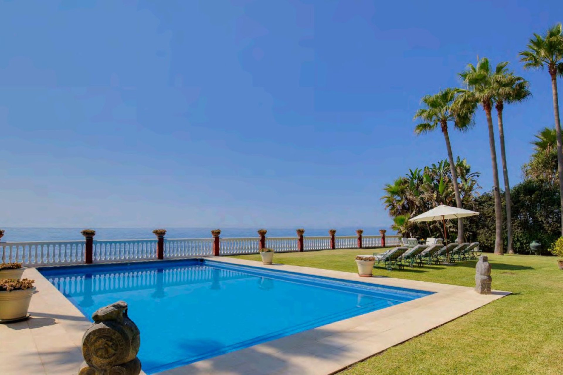 Resale - House - Detached Villa - Estepona - New Golden Mile