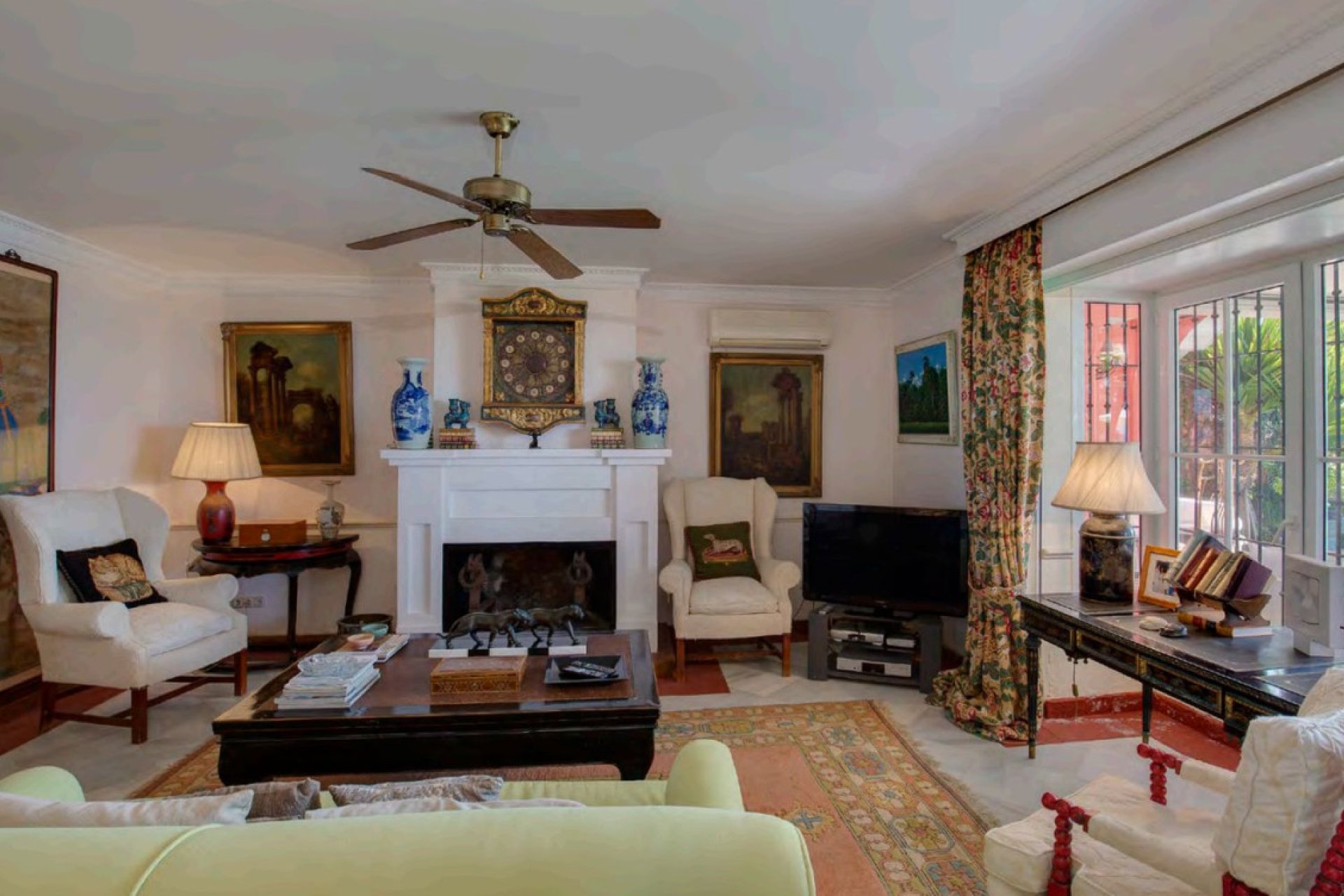 Resale - House - Detached Villa - Estepona - New Golden Mile