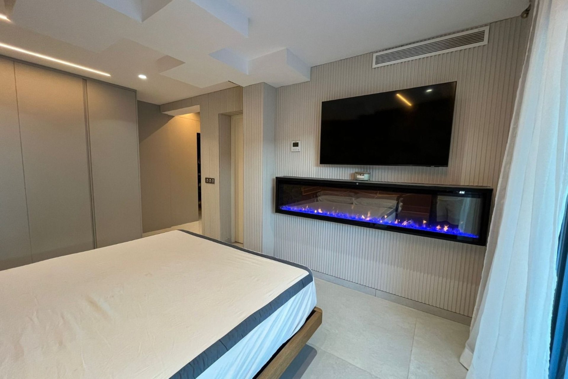 Resale - House - Detached Villa - Estepona - New Golden Mile