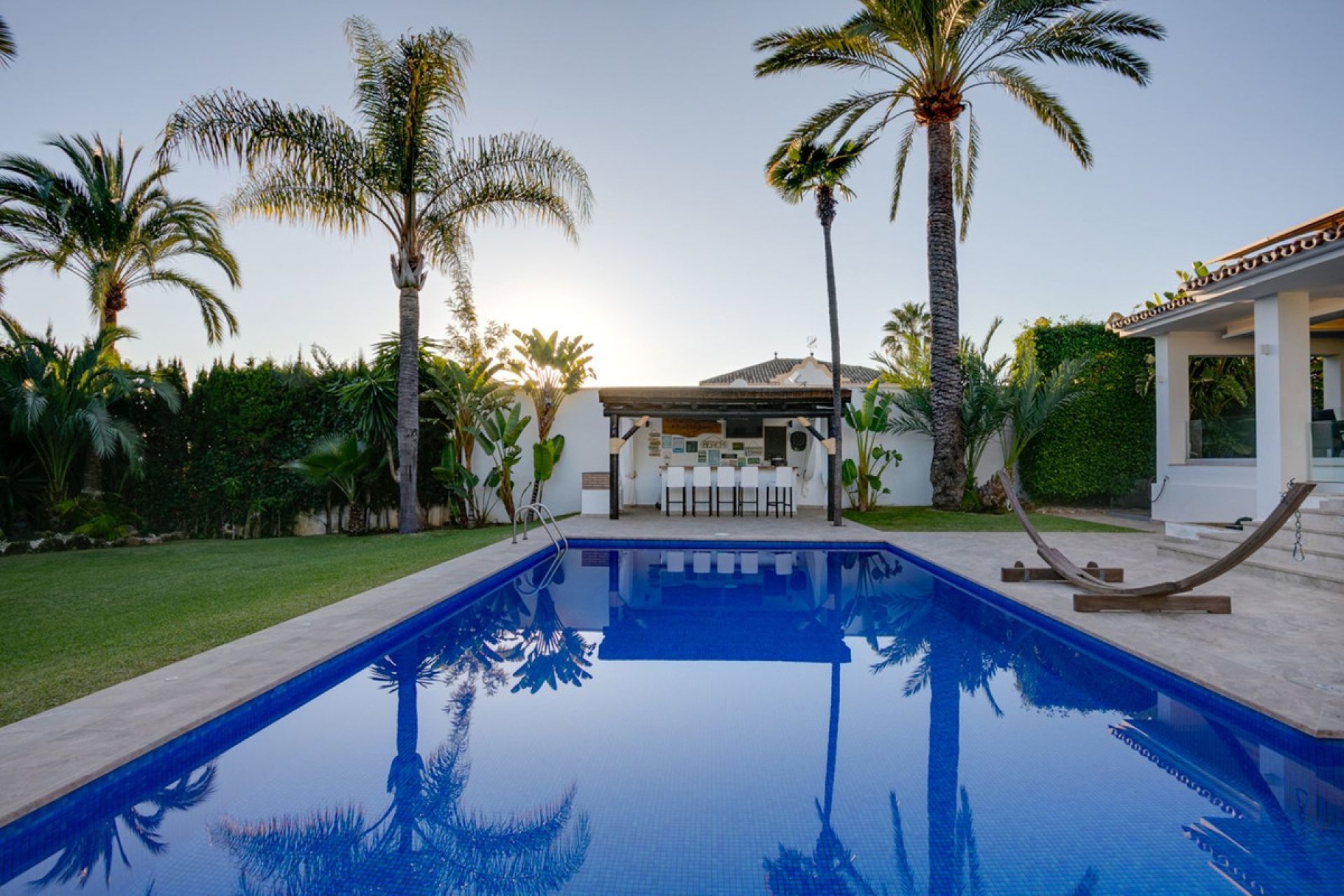 Resale - House - Detached Villa - Estepona - New Golden Mile