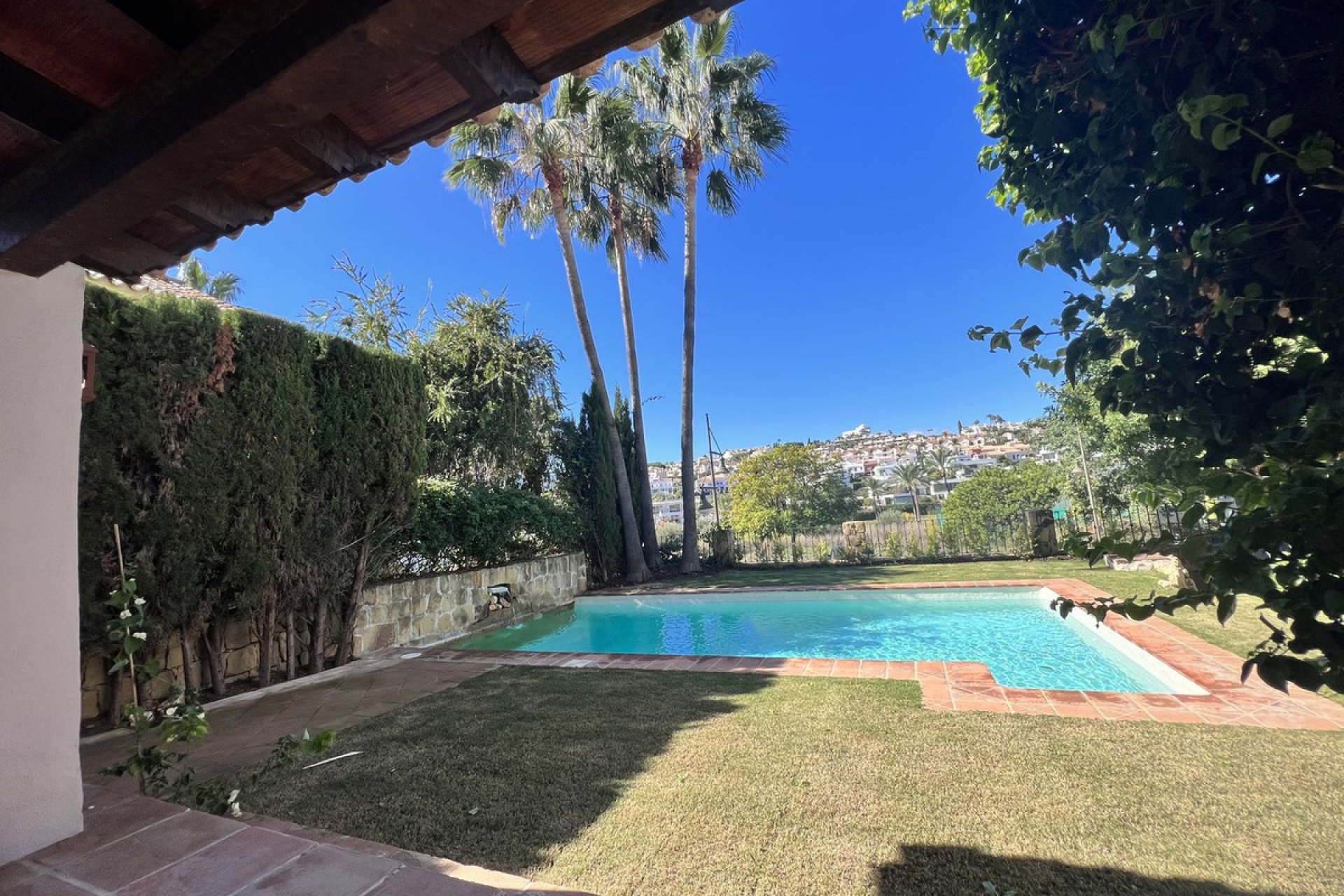 Resale - House - Detached Villa - Estepona - New Golden Mile