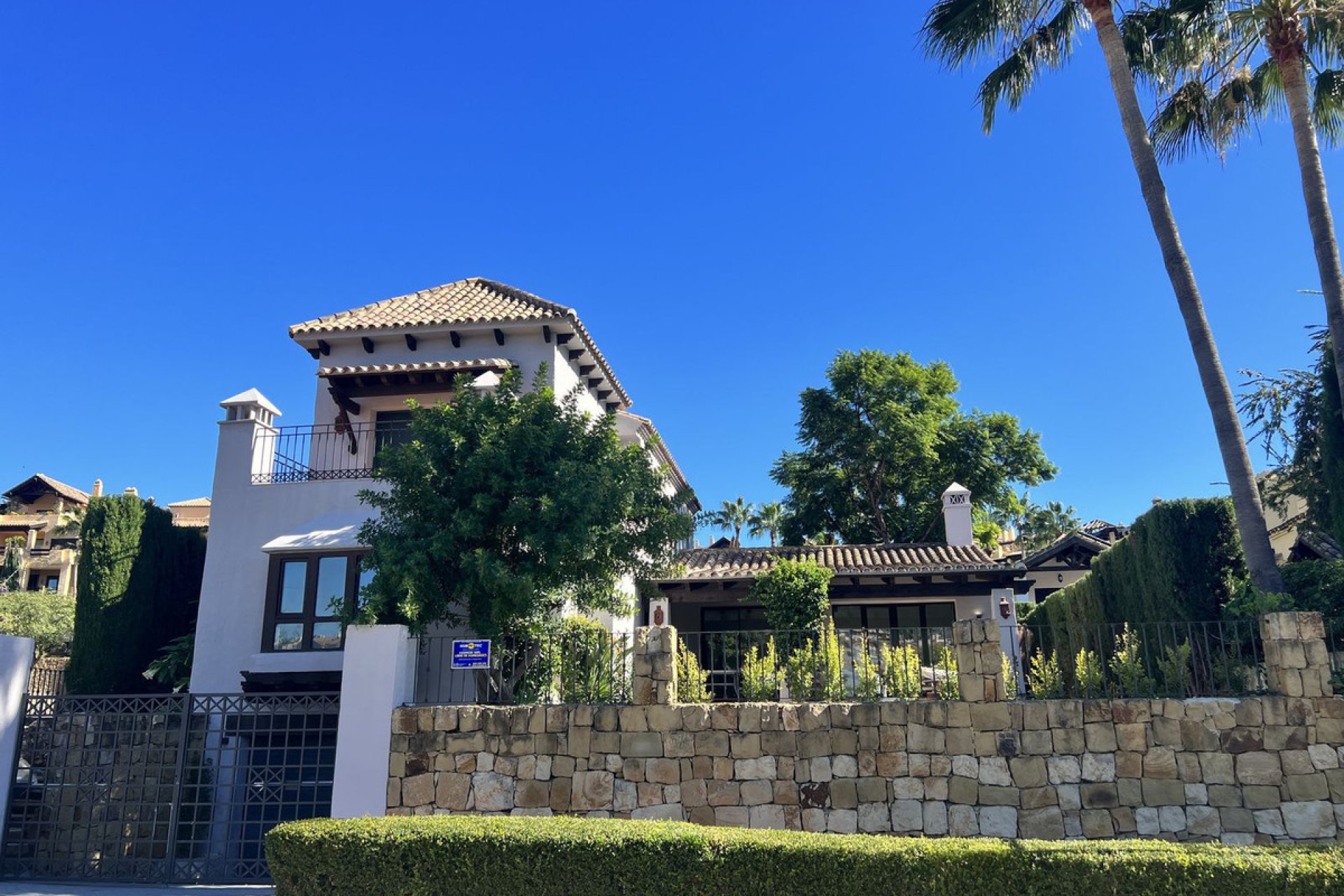 Resale - House - Detached Villa - Estepona - New Golden Mile