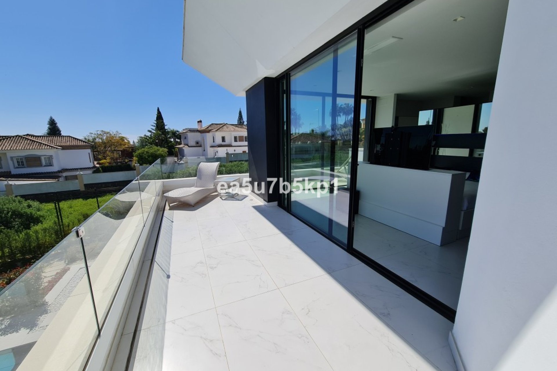 Resale - House - Detached Villa - Estepona - New Golden Mile