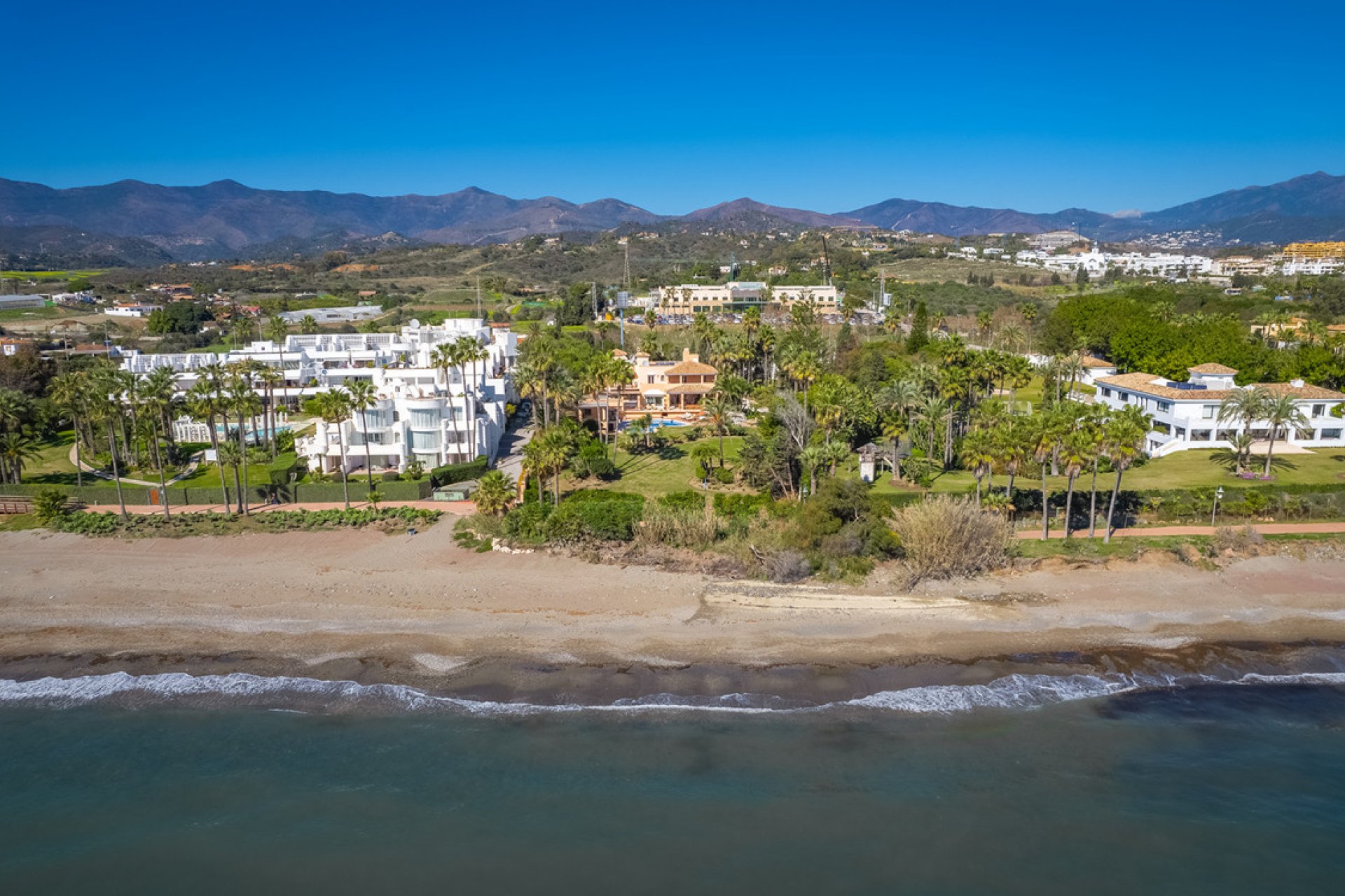 Resale - House - Detached Villa - Estepona - New Golden Mile